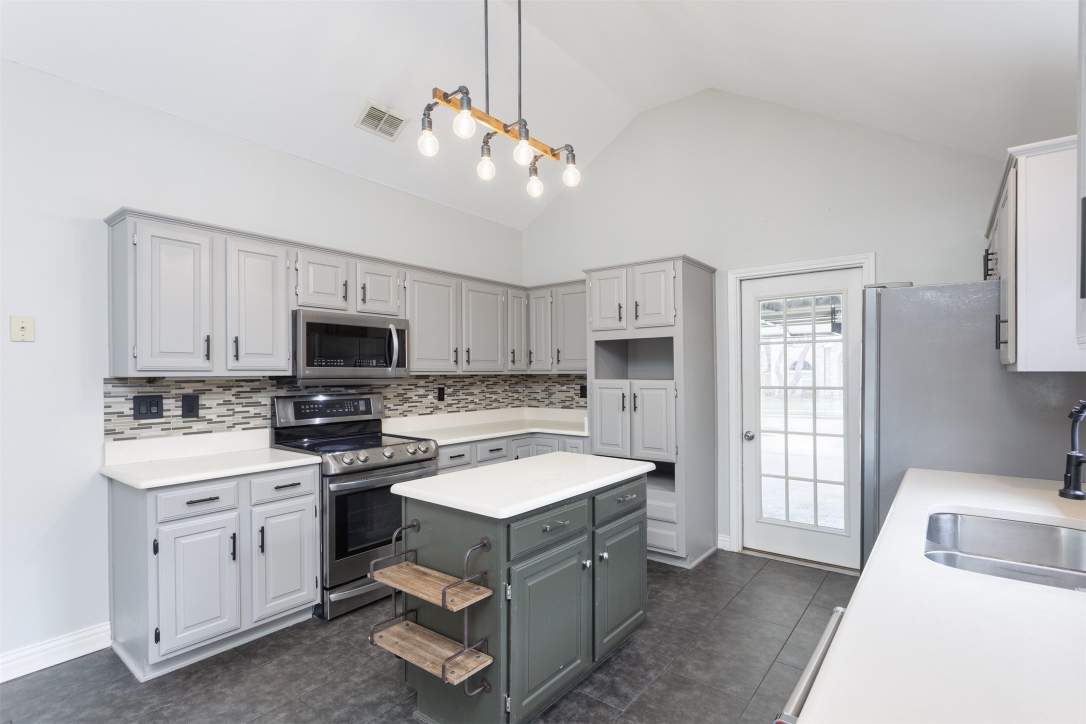 5204 Valleydale Drive Flower Mound TX 75028