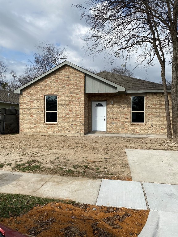 3521 Burton Avenue Fort Worth TX 76105