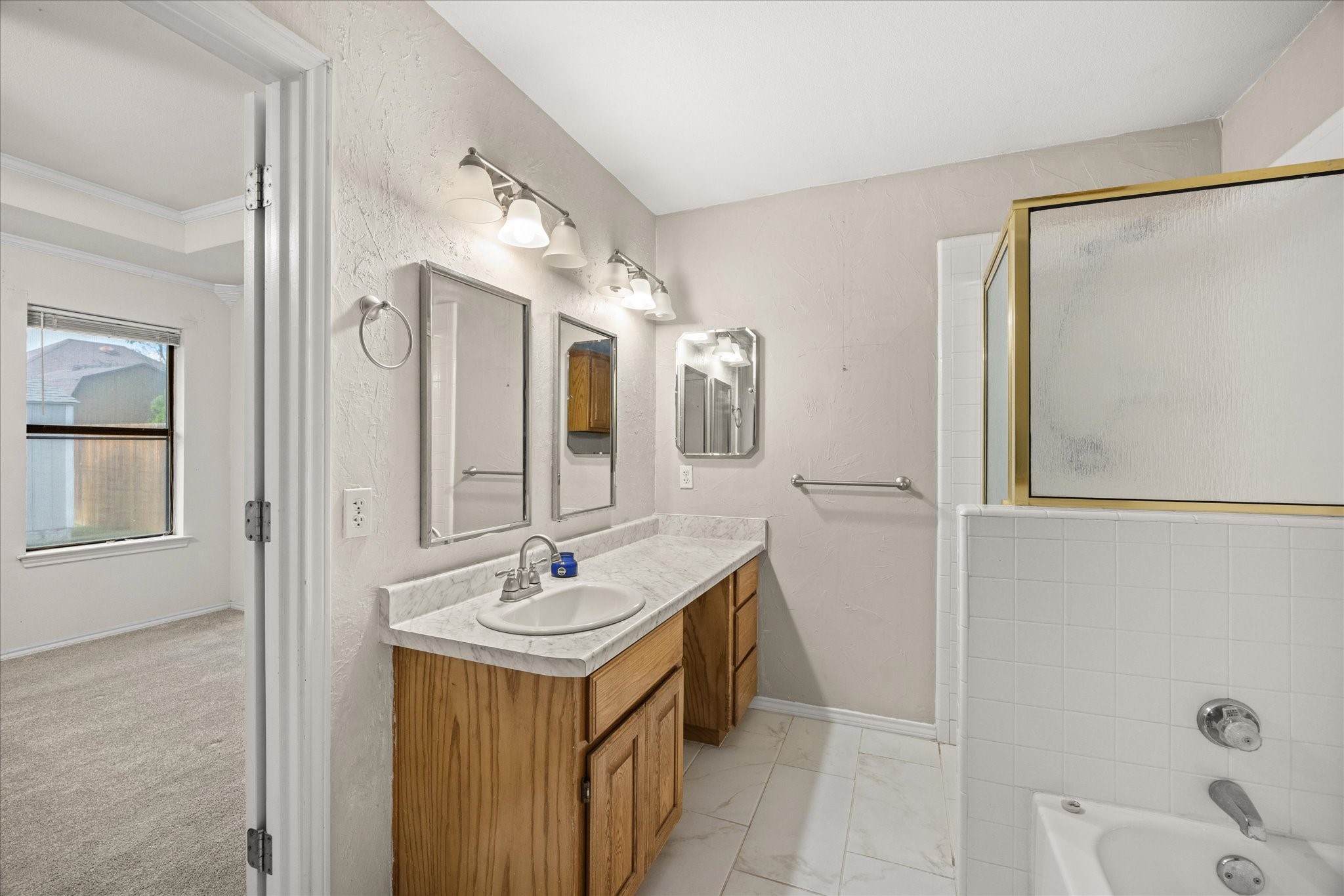 1526 Berry Patch Lane Granbury TX 76048