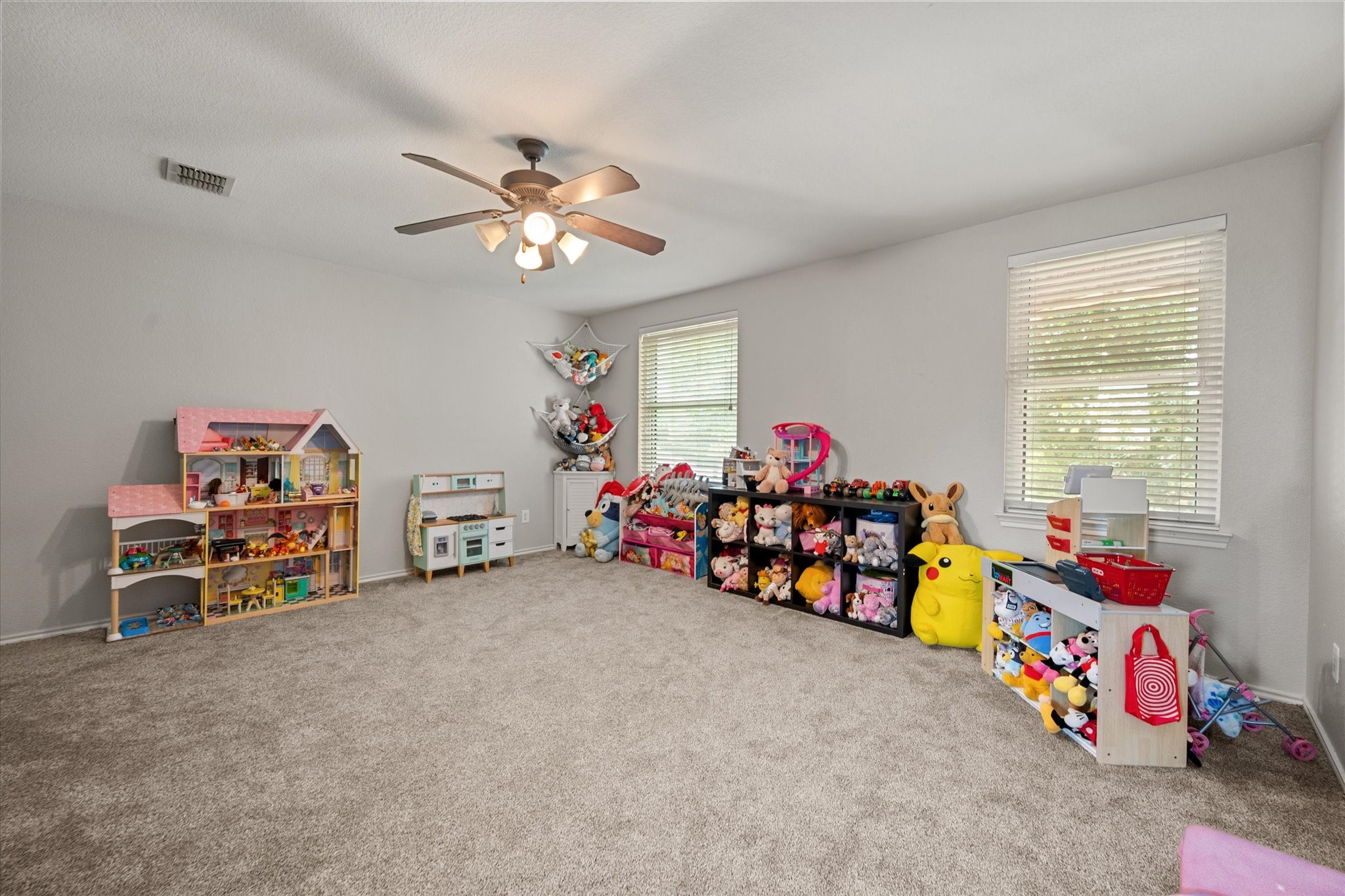 517 Zachum Drive Arlington TX 76002