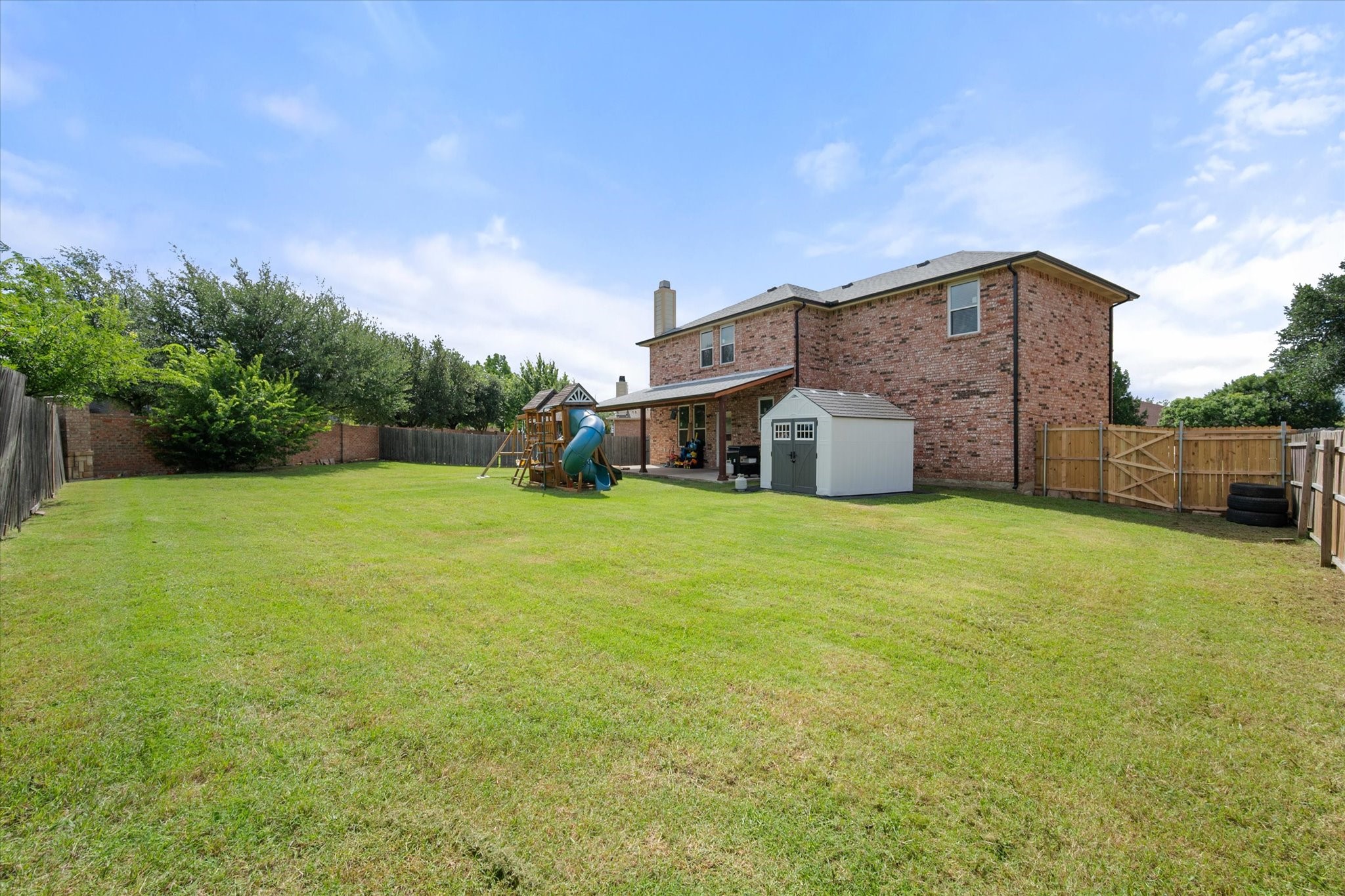 517 Zachum Drive Arlington TX 76002