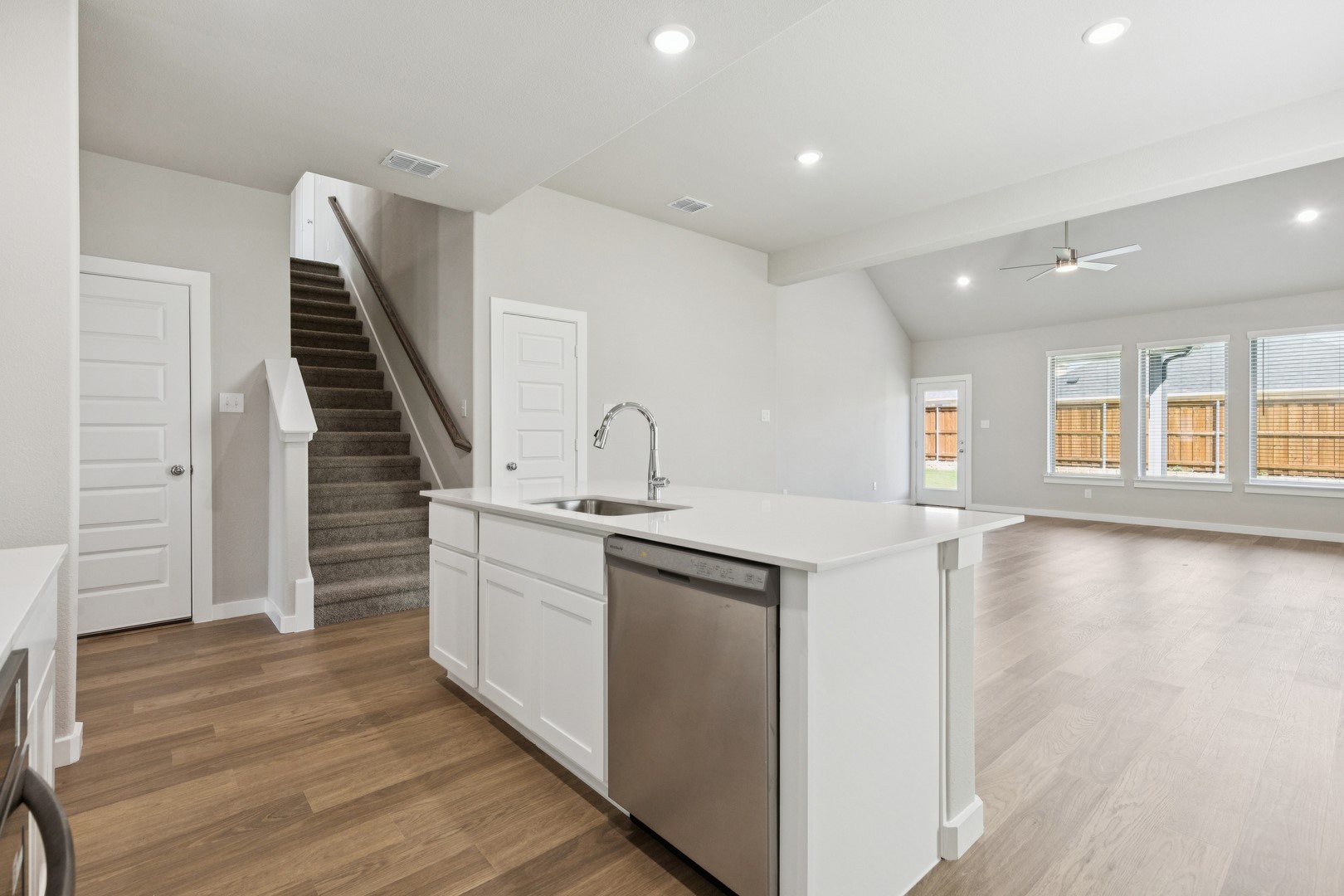 1066 Dewy Lake Place Lavon TX 75166