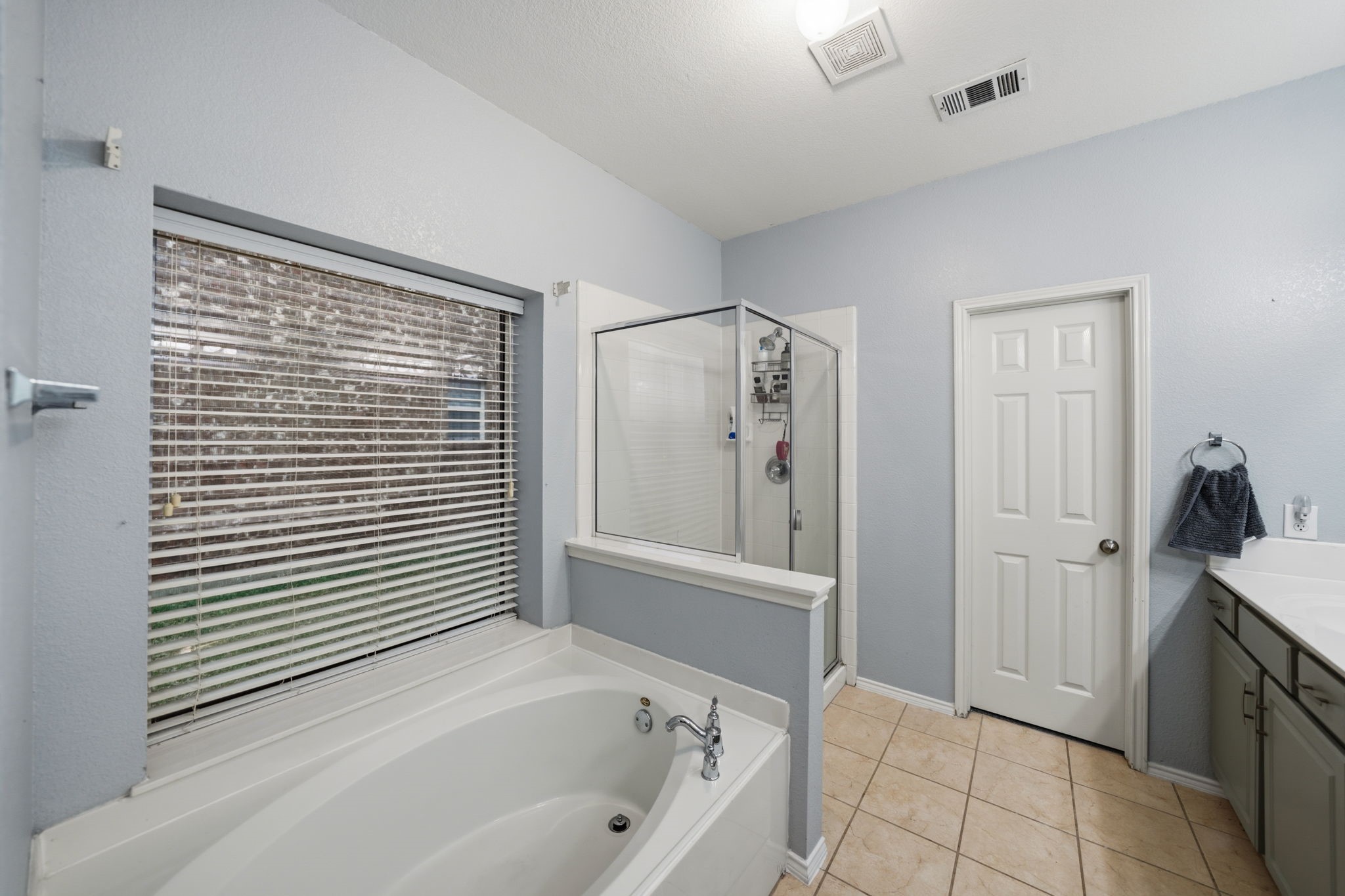 6430 Meadowcrest Lane Sachse TX 75048