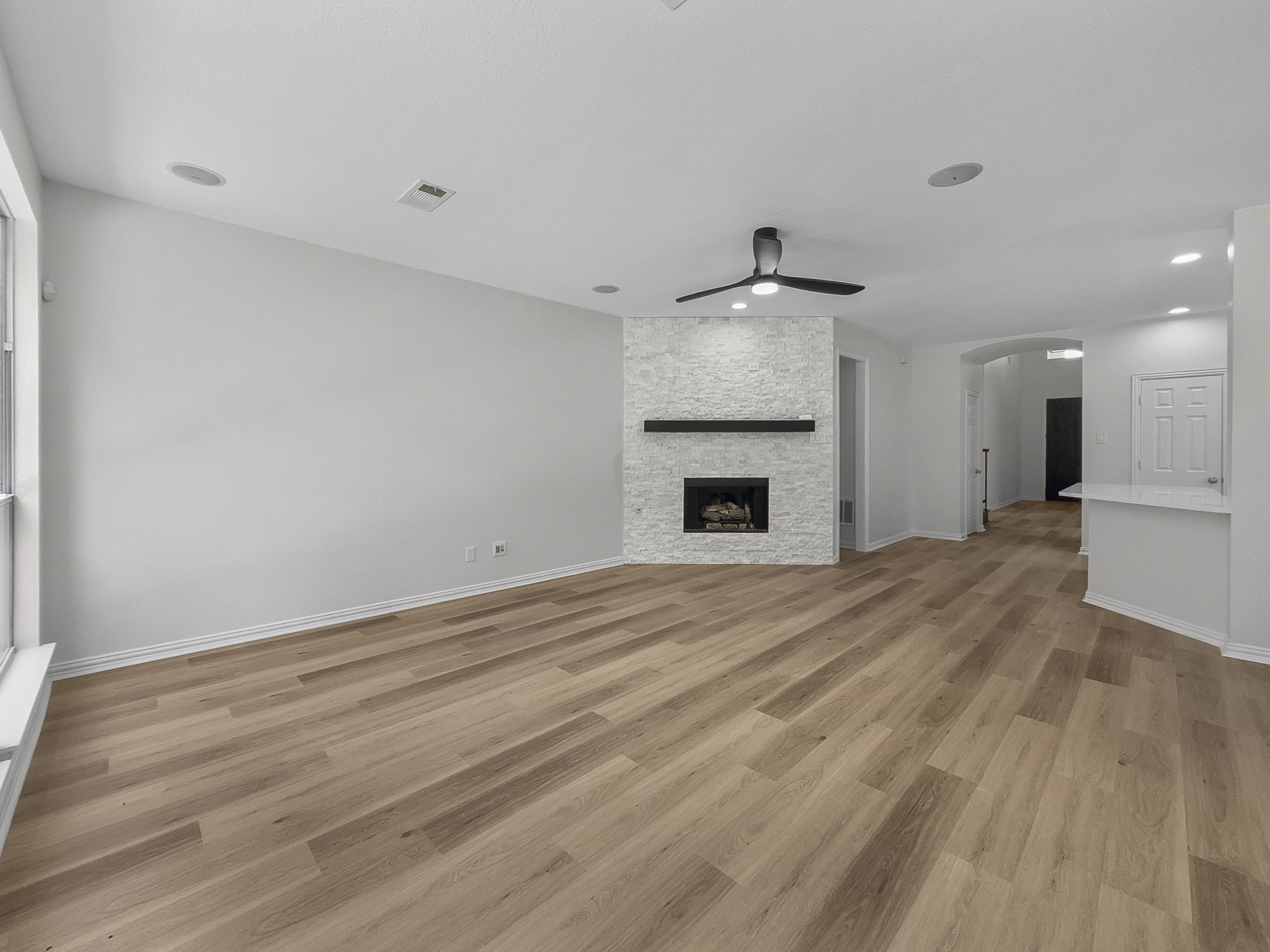 8207 Carter Street Lantana TX 76226