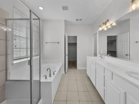 8207 Carter Street Lantana TX 76226