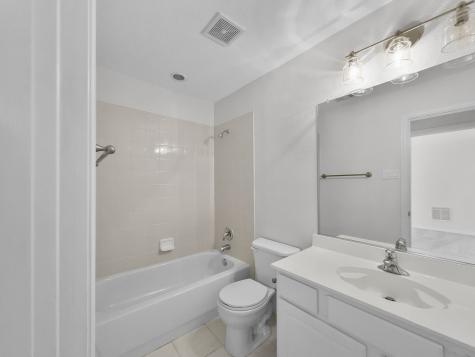 8207 Carter Street Lantana TX 76226