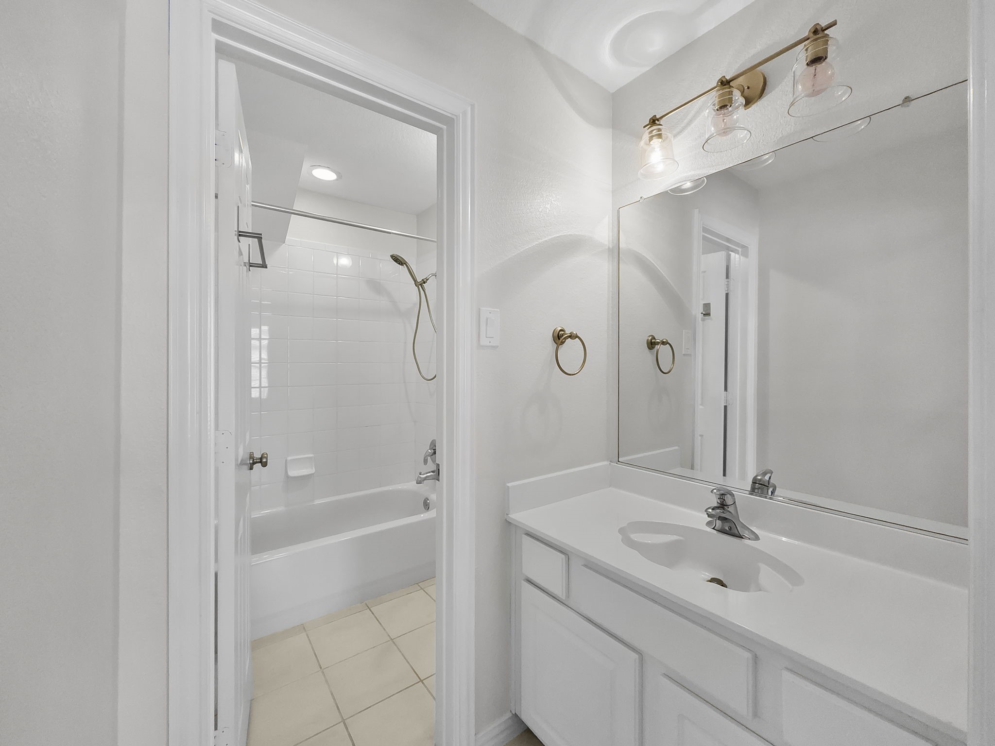 8207 Carter Street Lantana TX 76226