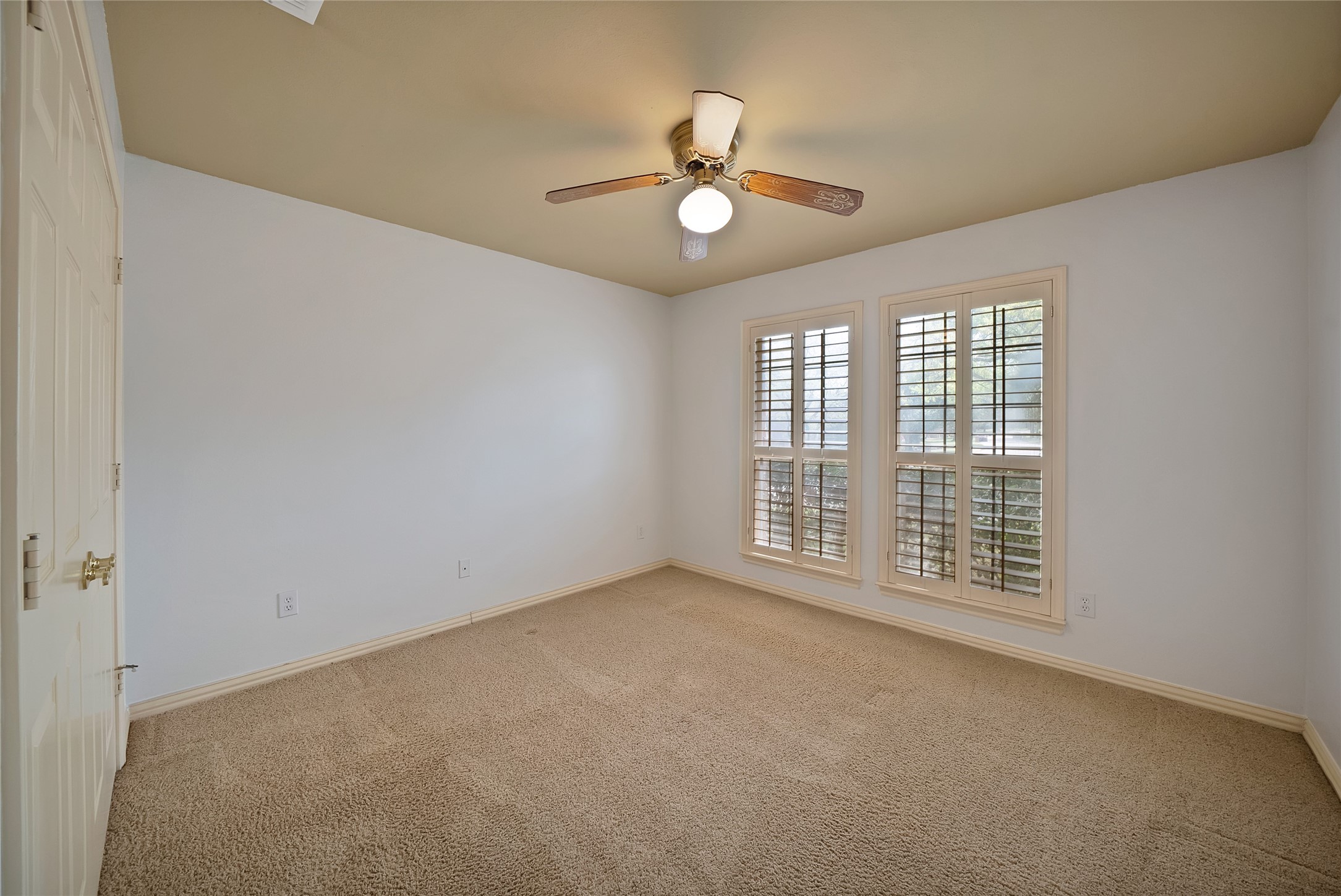 2930 Woodland Hills Drive Grapevine TX 76051