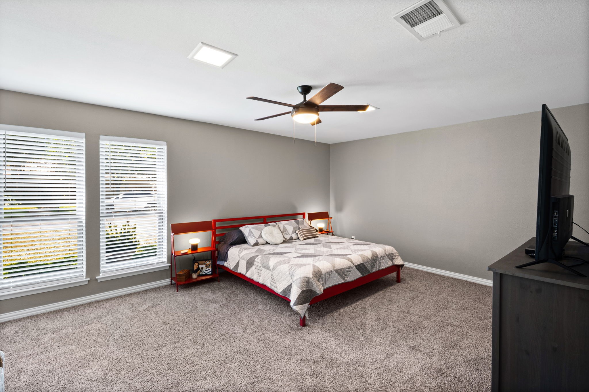 1023 Auburn Drive Arlington TX 76012