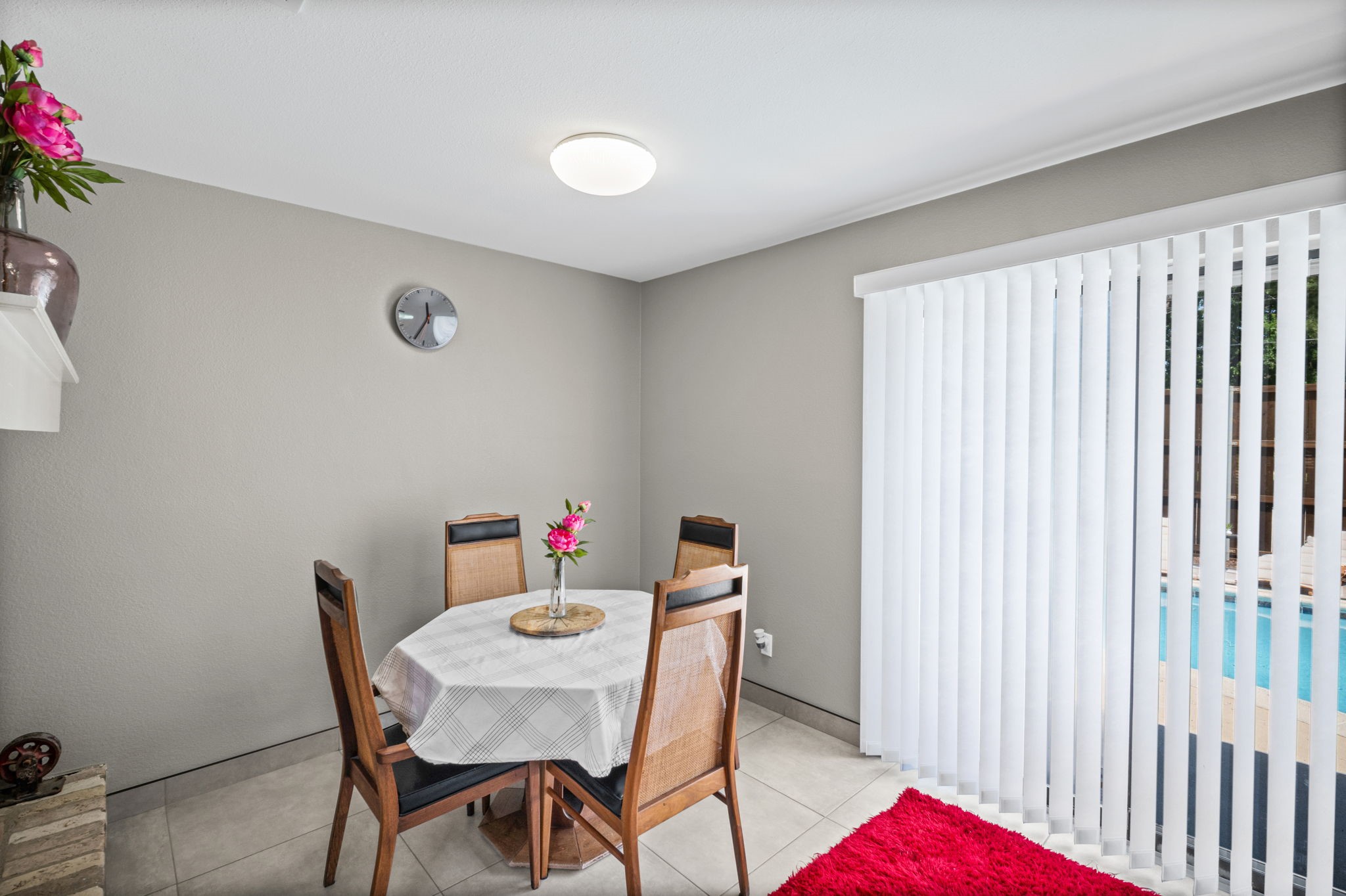 1023 Auburn Drive Arlington TX 76012