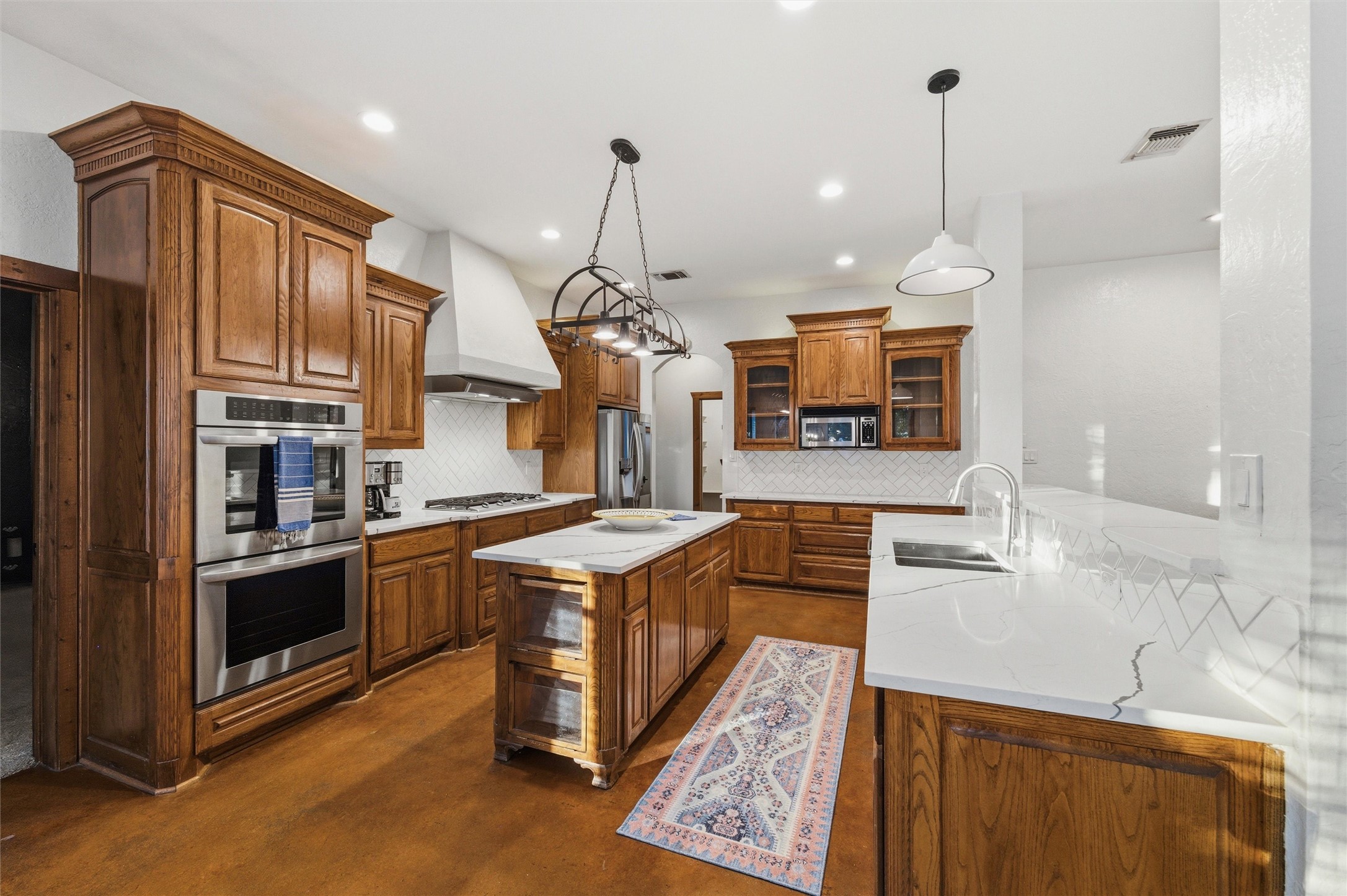 5079 April Lane Waxahachie TX 75165
