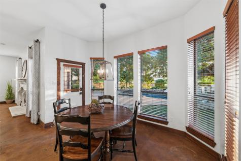 5079 April Lane Waxahachie TX 75165