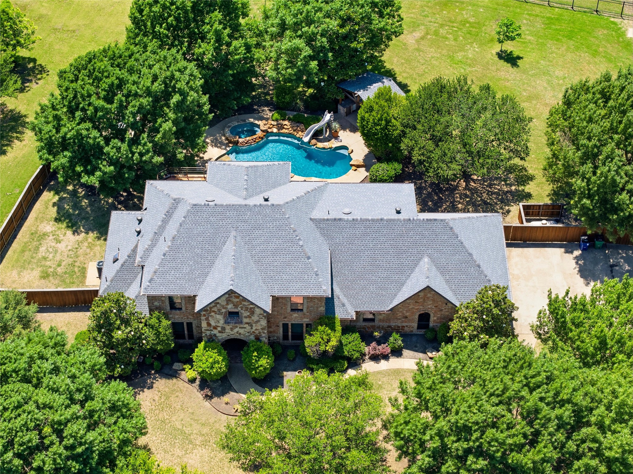 5079 April Lane Waxahachie TX 75165