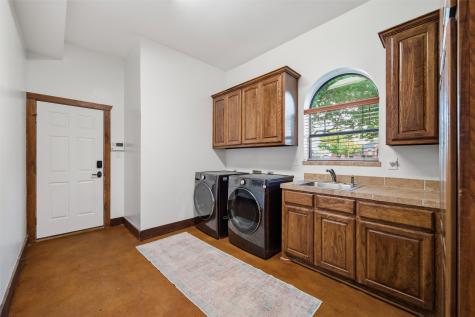 5079 April Lane Waxahachie TX 75165