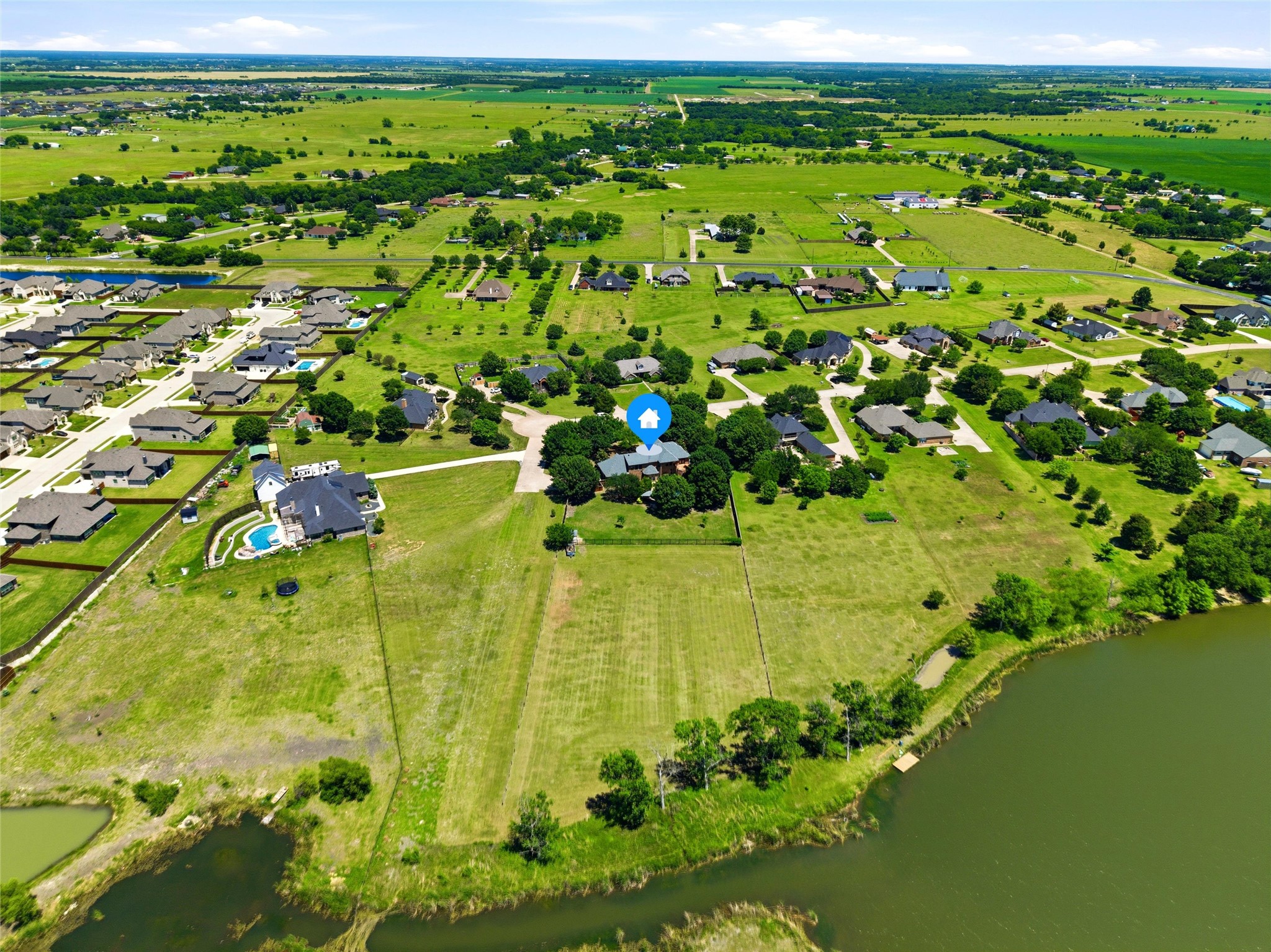 5079 April Lane Waxahachie TX 75165