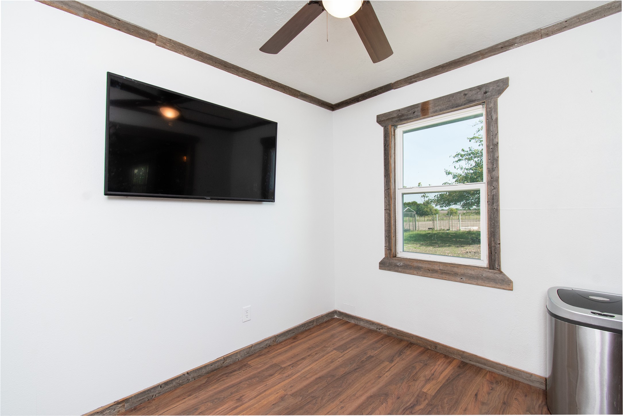 8490 E Us Highway 190 Rogers TX 76569