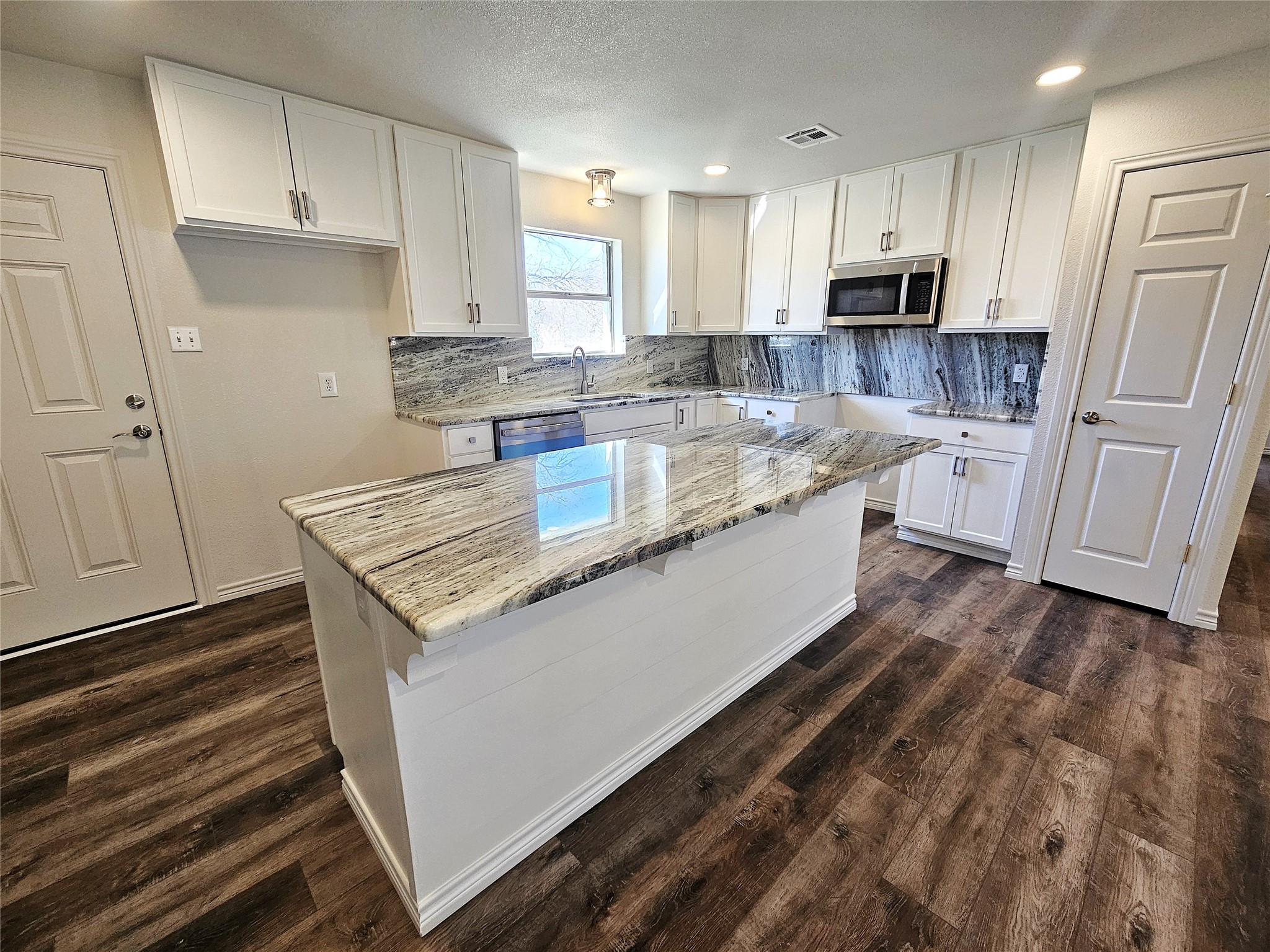 910 Willow Pond Road Groesbeck TX 76642