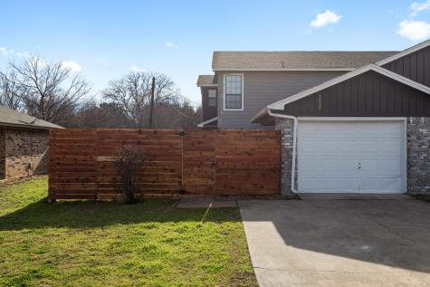 1037 Cottonwood Trail Benbrook TX 76126