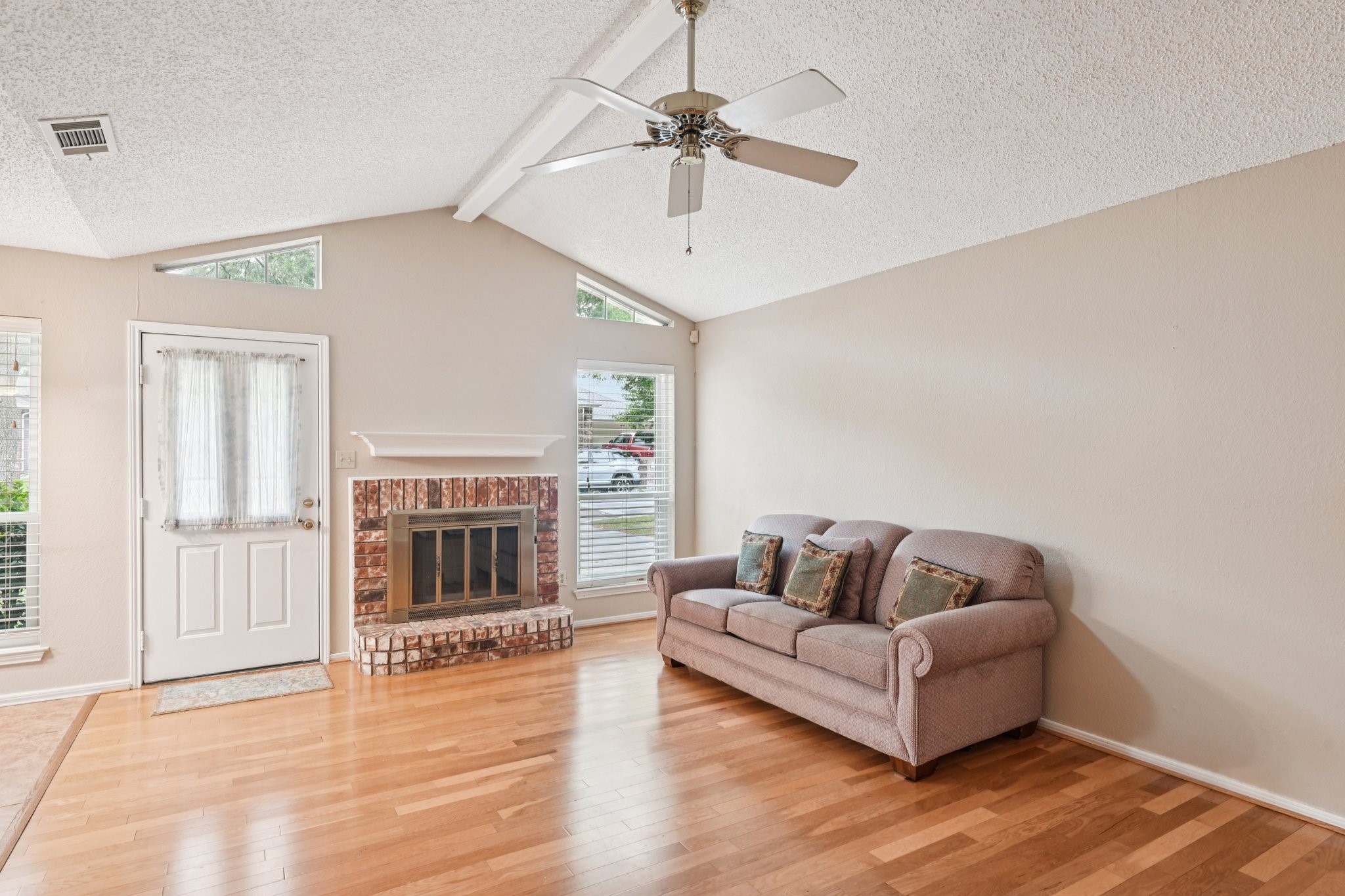 10404 Maria Drive Fort Worth TX 76108