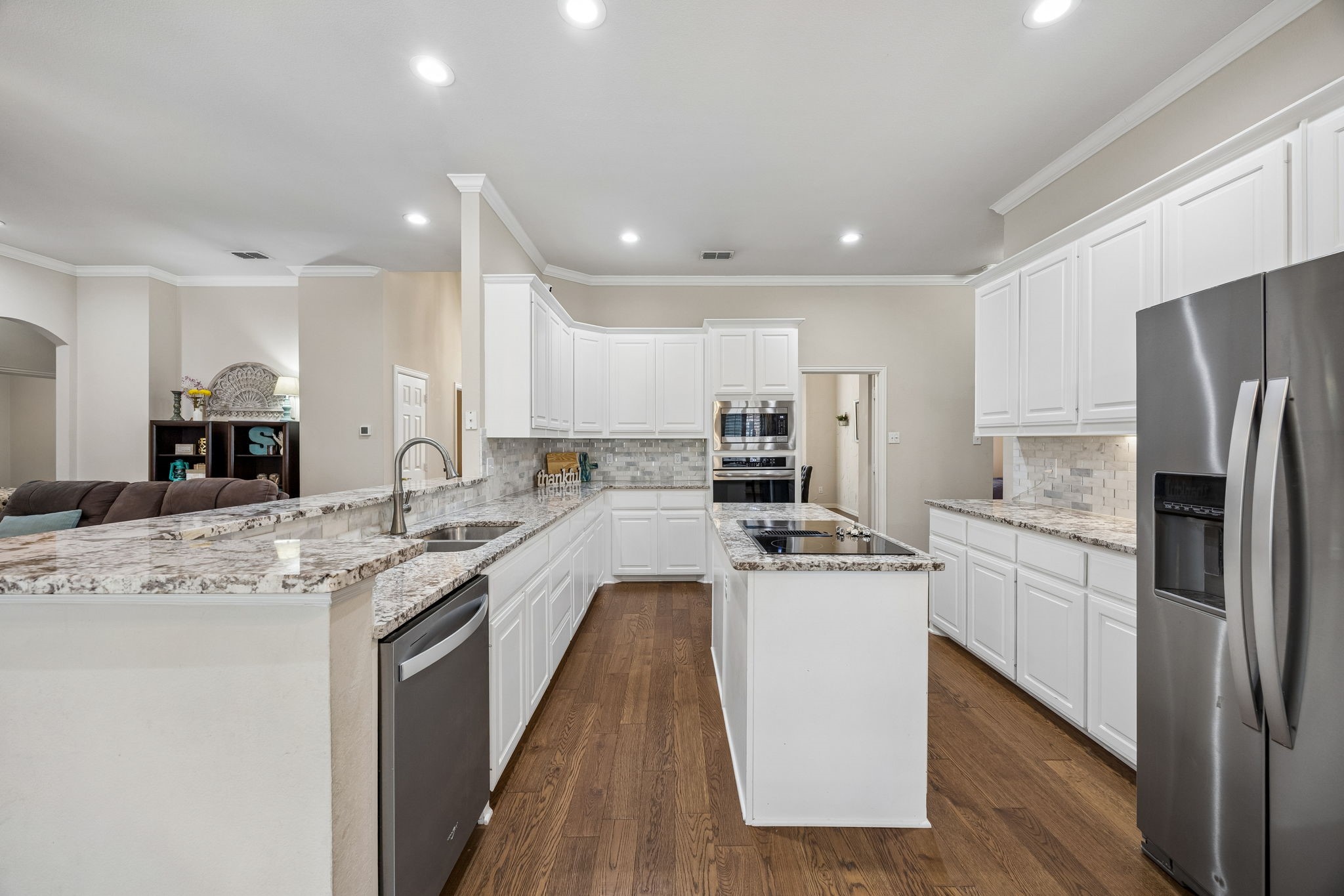 2810 Meadowside Drive Mckinney TX 75071