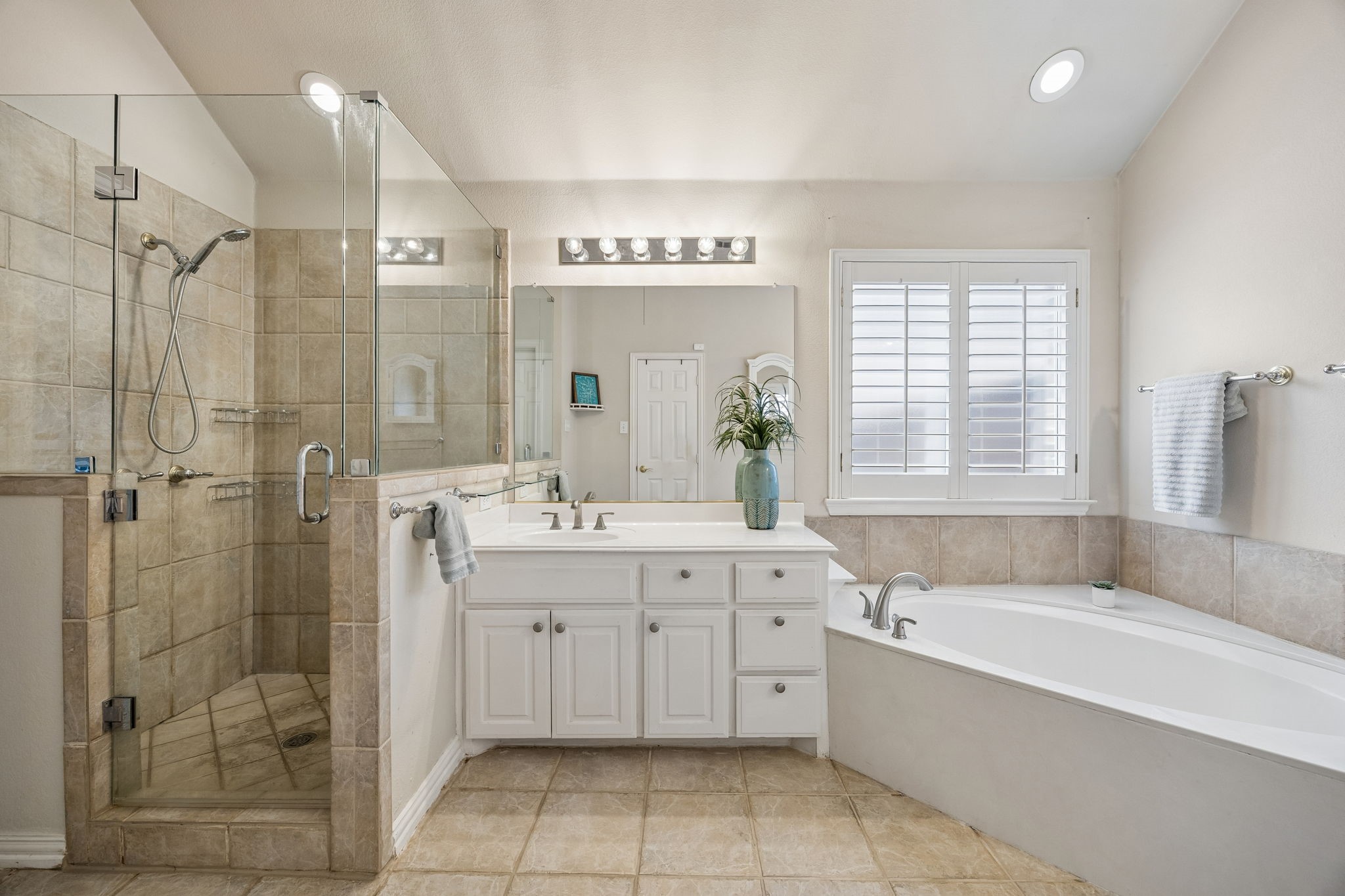 2810 Meadowside Drive Mckinney TX 75071