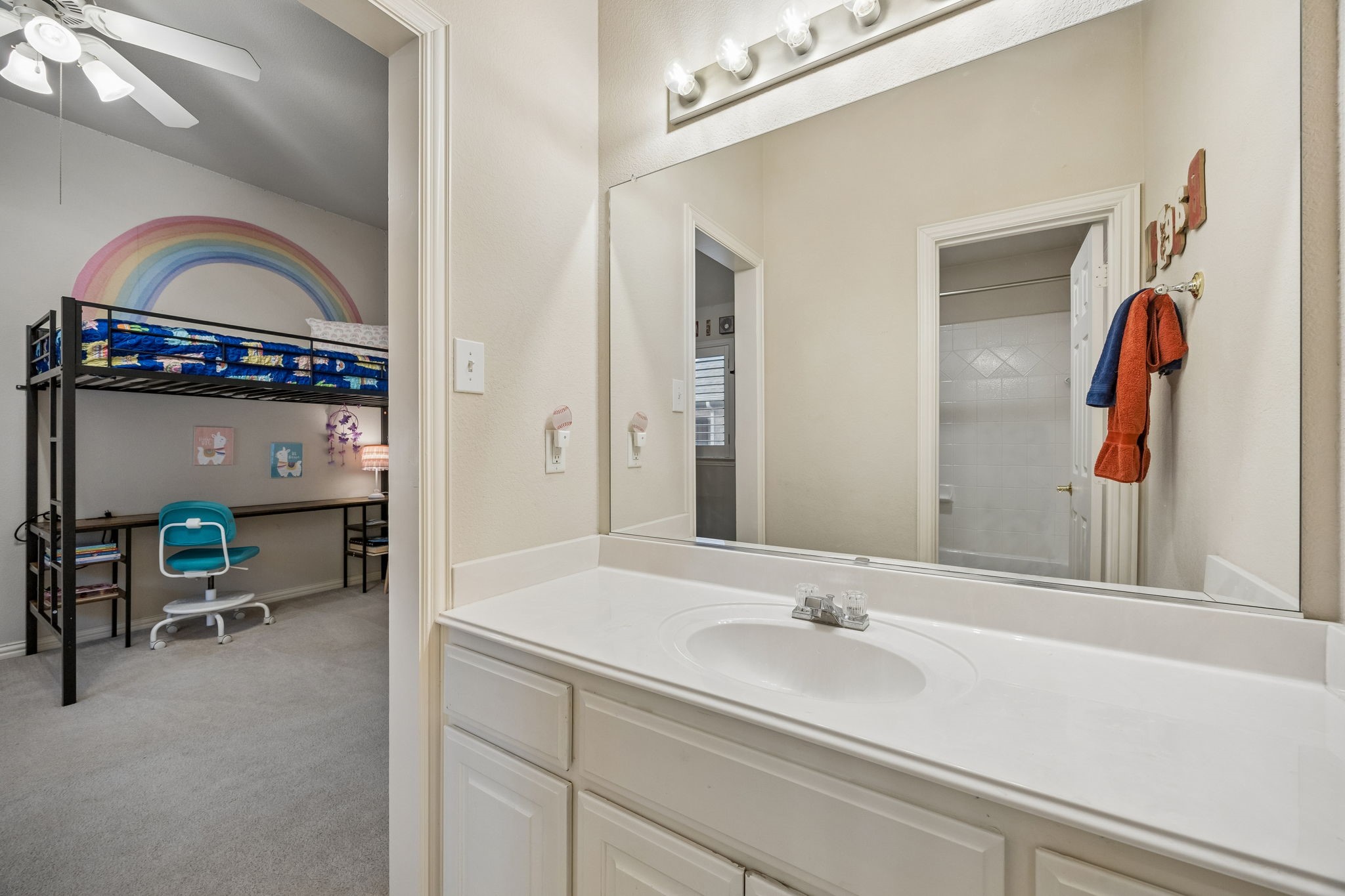 2810 Meadowside Drive Mckinney TX 75071