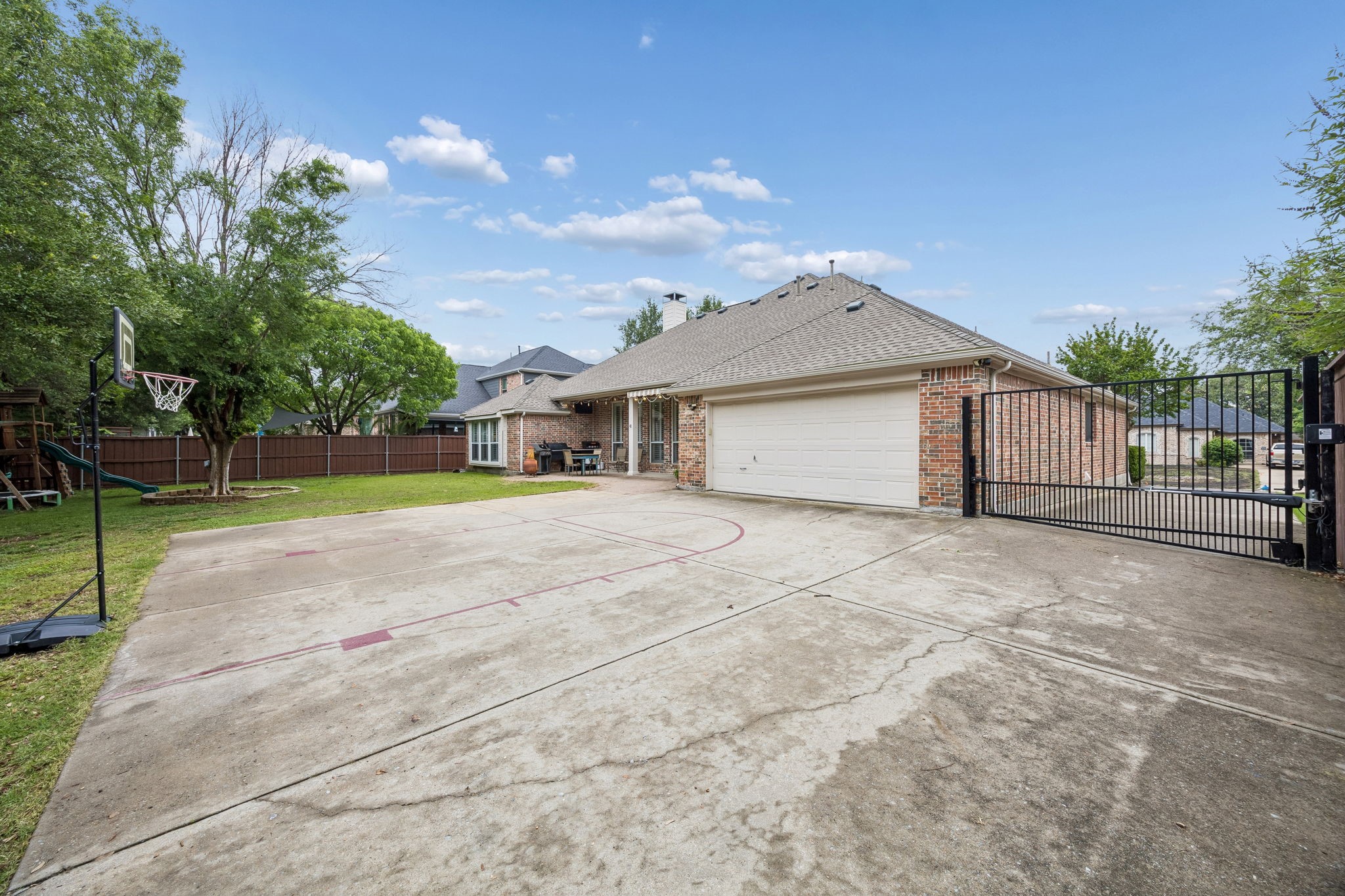 2810 Meadowside Drive Mckinney TX 75071