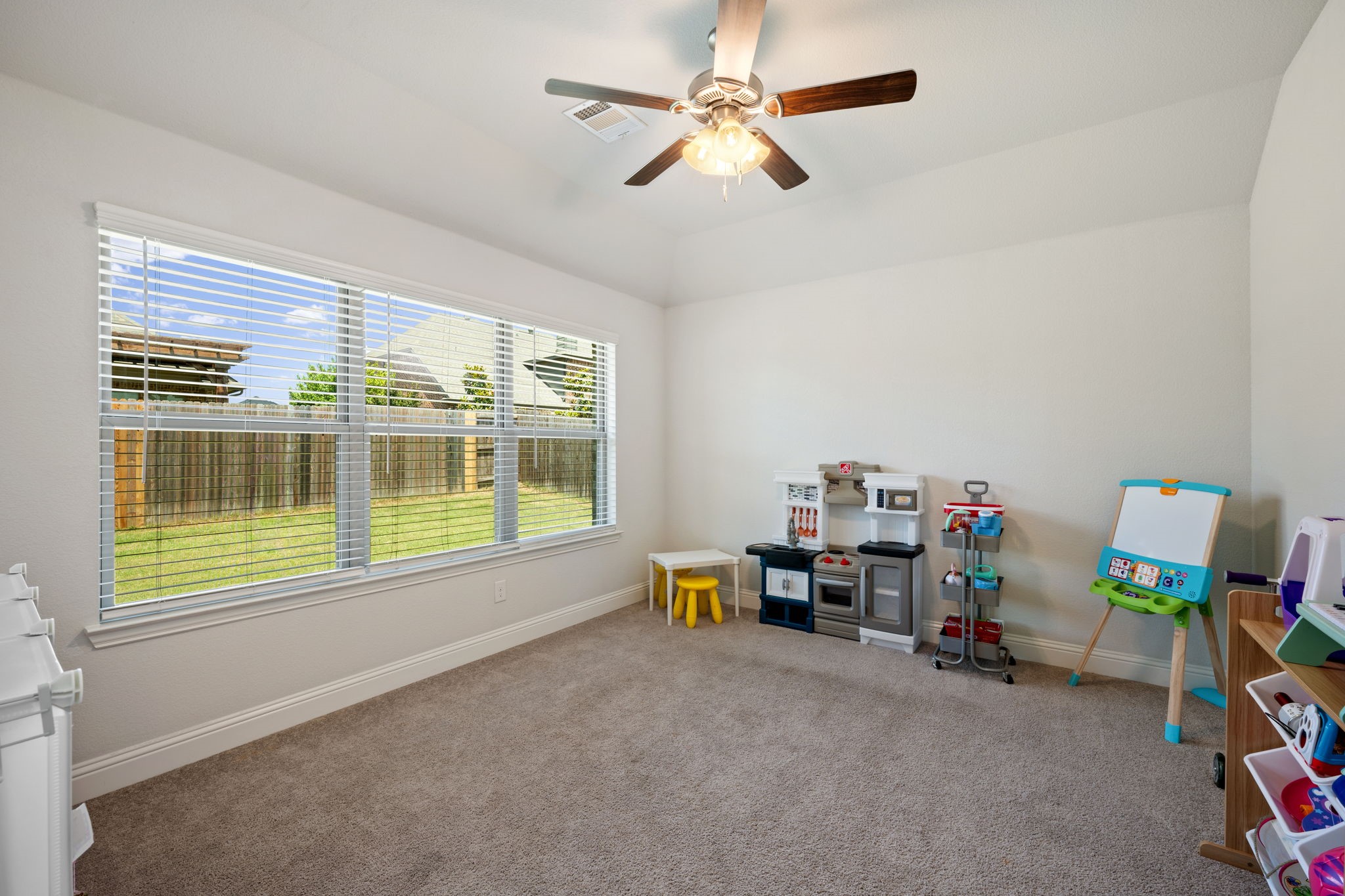 605 Roscoe Drive Midlothian TX 76065