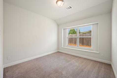 605 Roscoe Drive Midlothian TX 76065