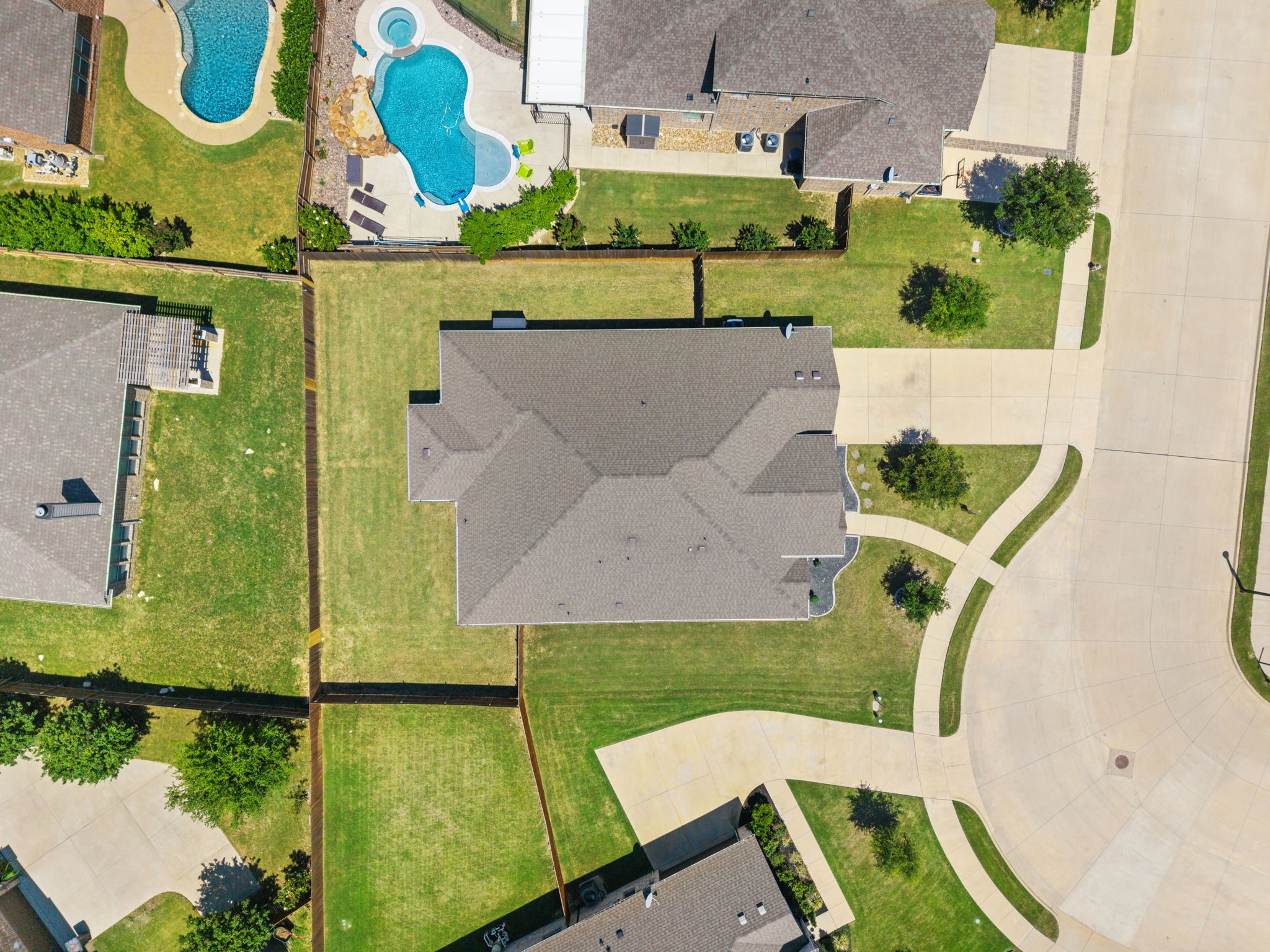 605 Roscoe Drive Midlothian TX 76065