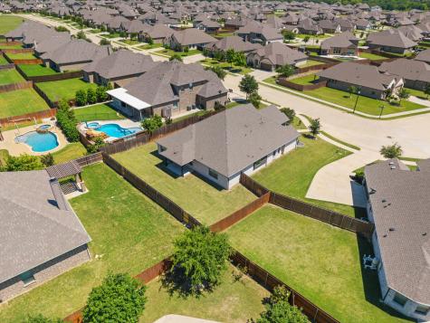 605 Roscoe Drive Midlothian TX 76065