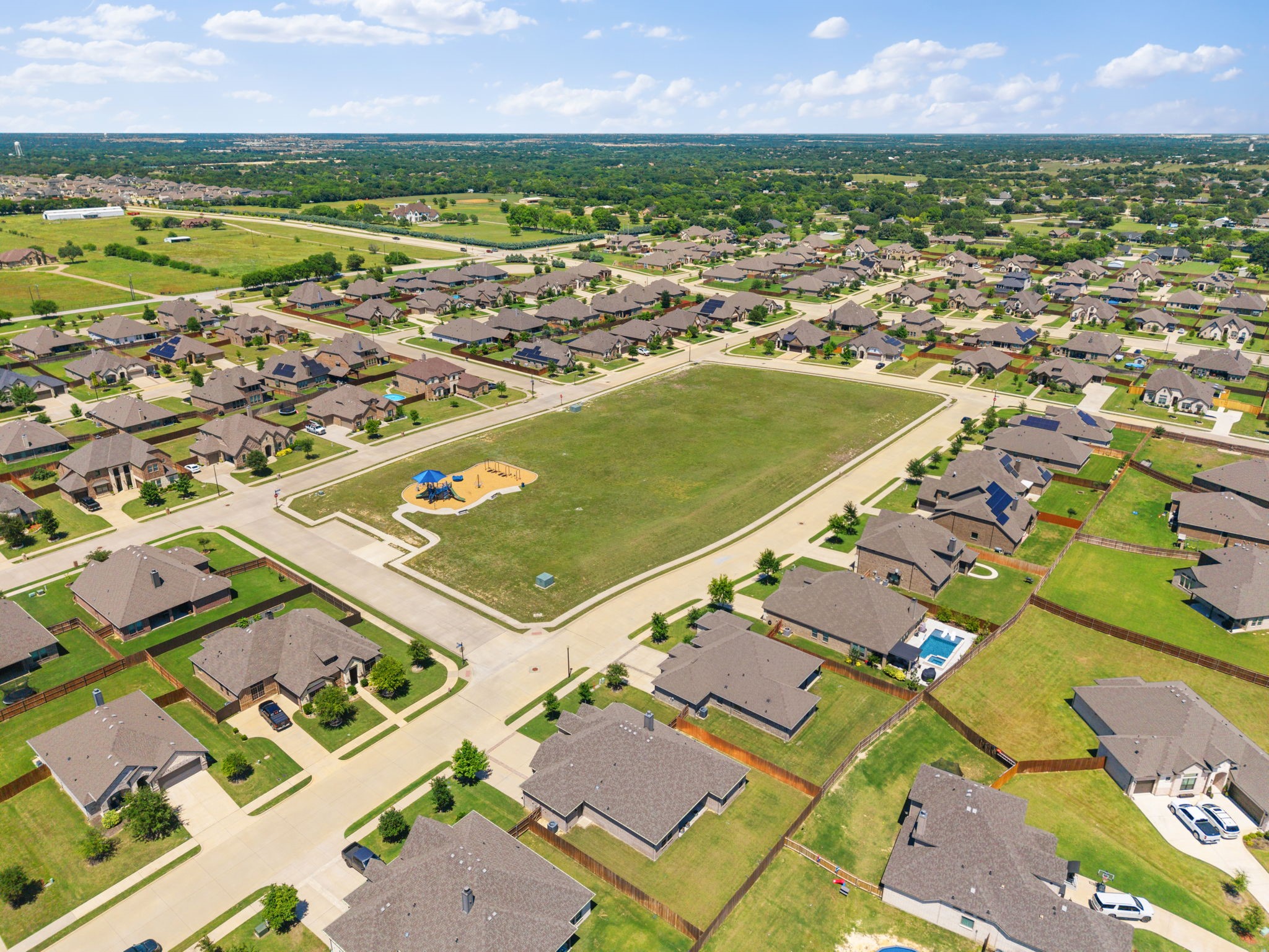 605 Roscoe Drive Midlothian TX 76065
