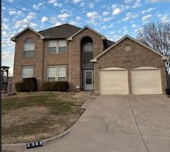 2358 Bentley Court Grand Prairie TX 75052