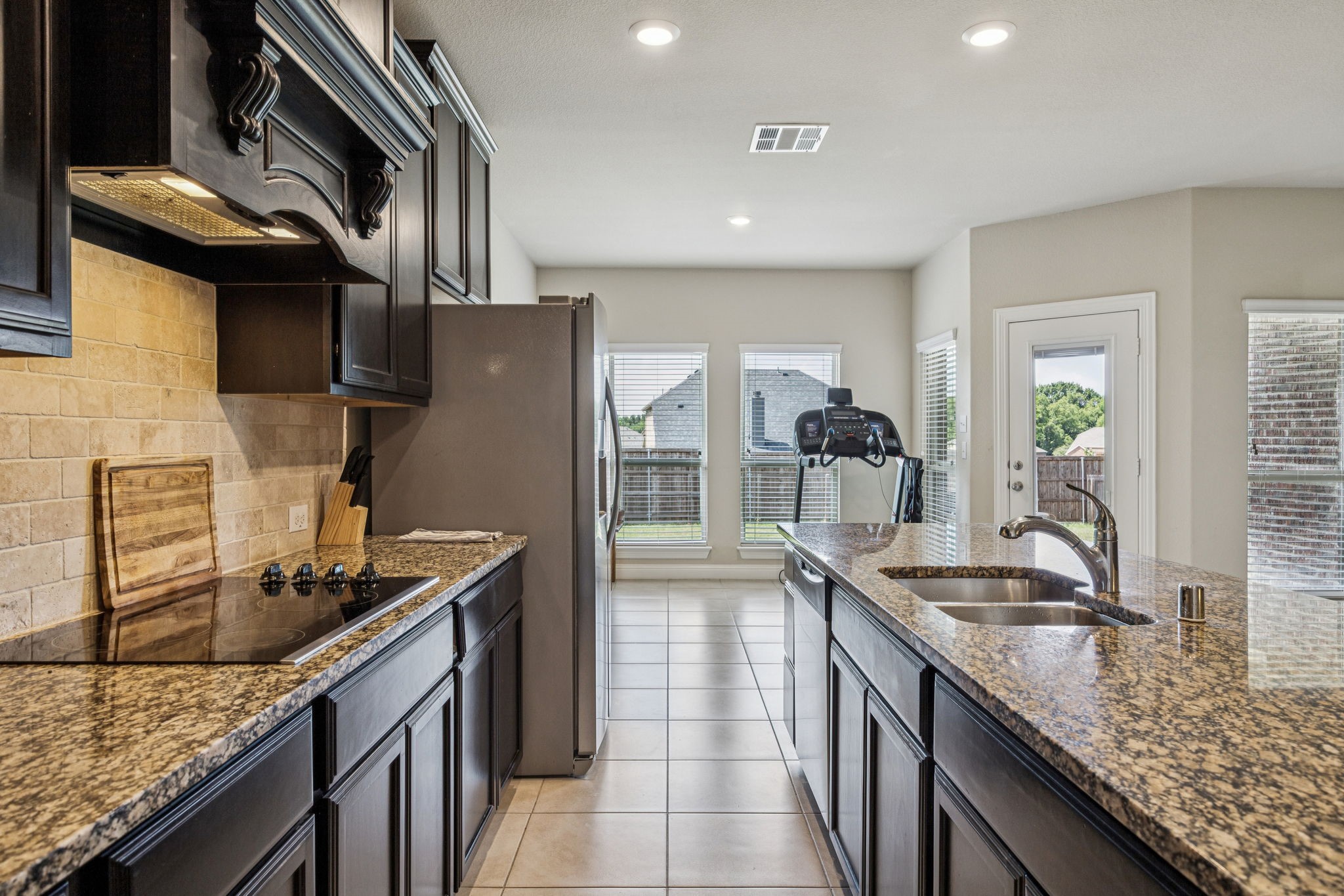 540 Winnetka Drive Oak Point TX 75068
