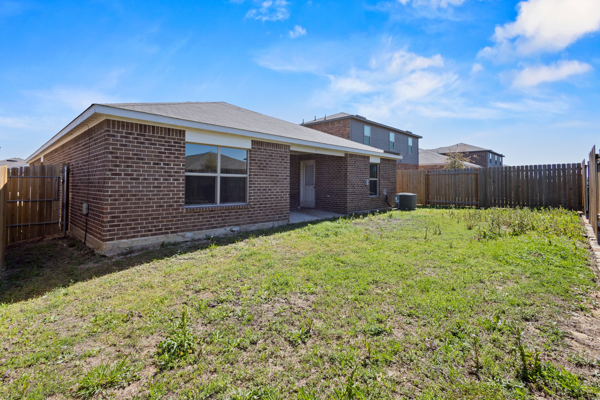 627 Aqueduct Drive Seagoville TX 75159