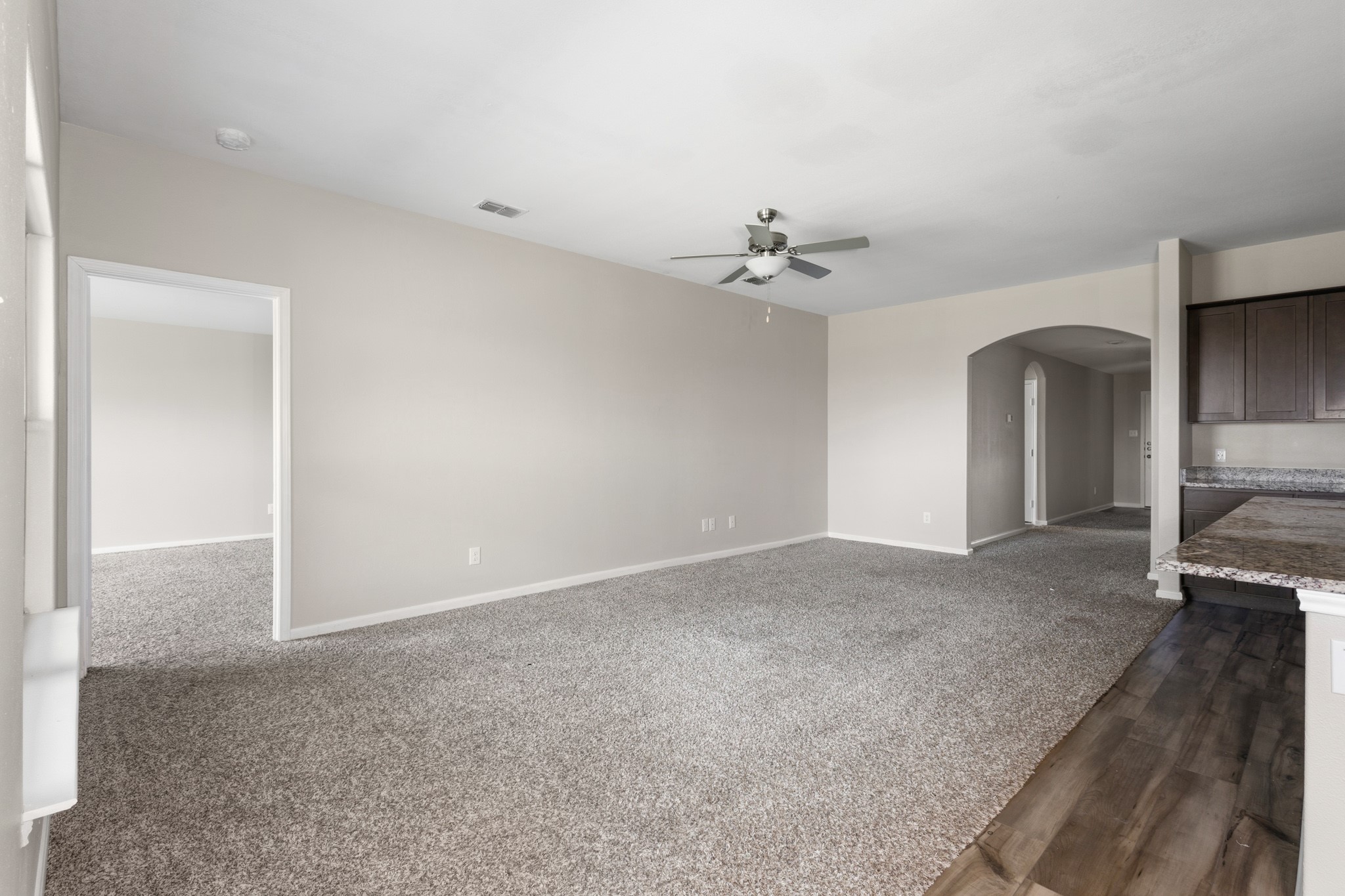 627 Aqueduct Drive Seagoville TX 75159