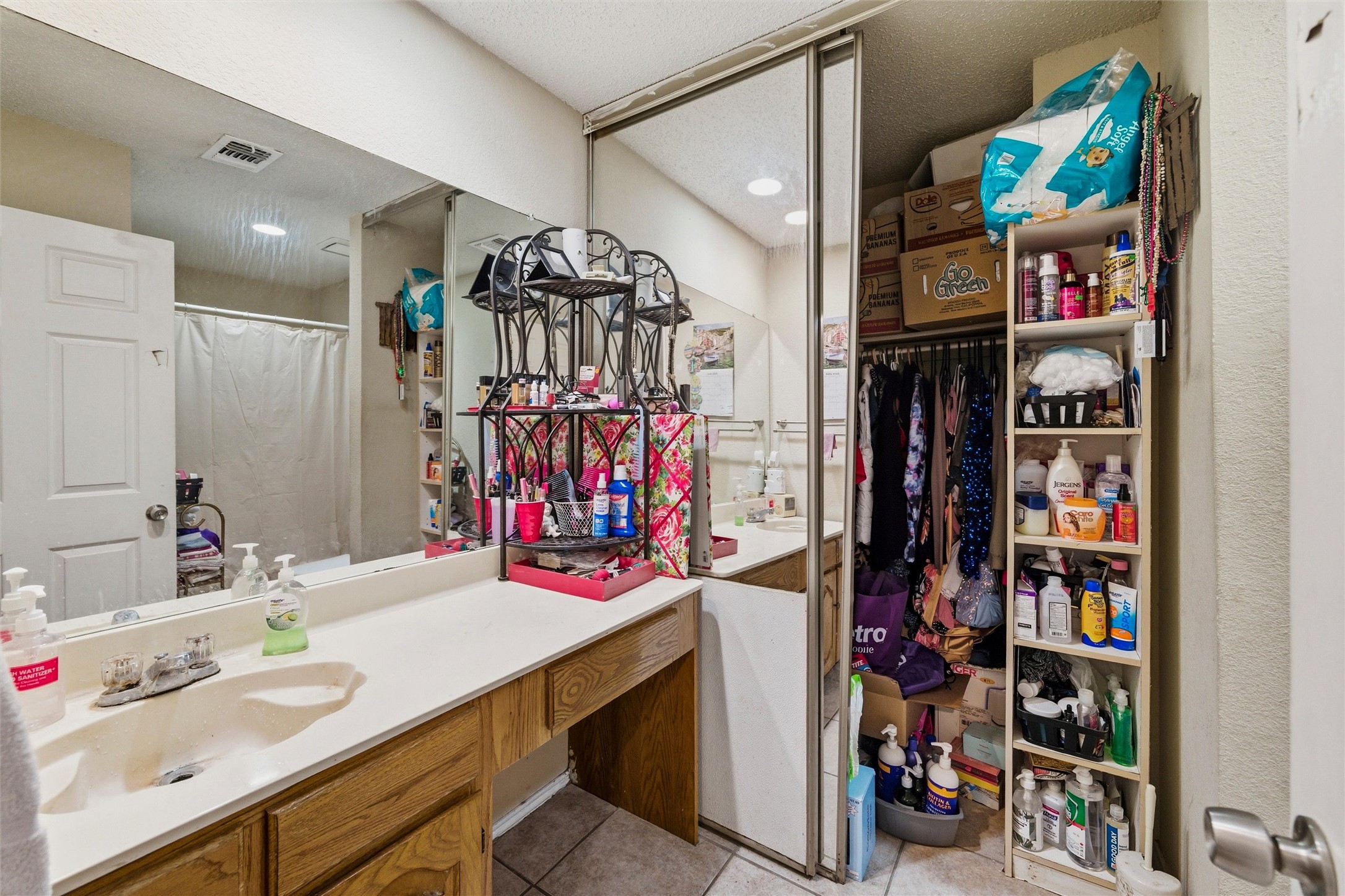 10464 Woodleaf Drive Dallas TX 75227