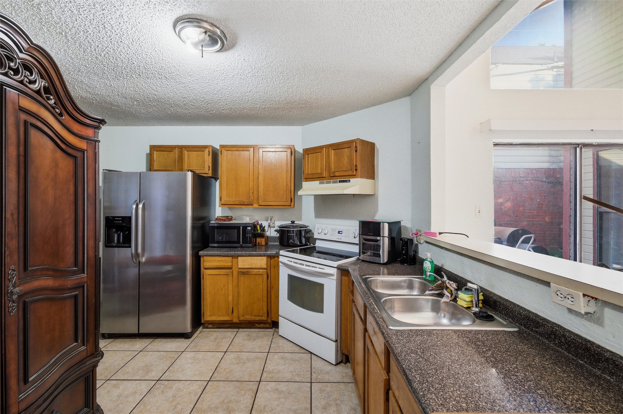10464 Woodleaf Drive Dallas TX 75227