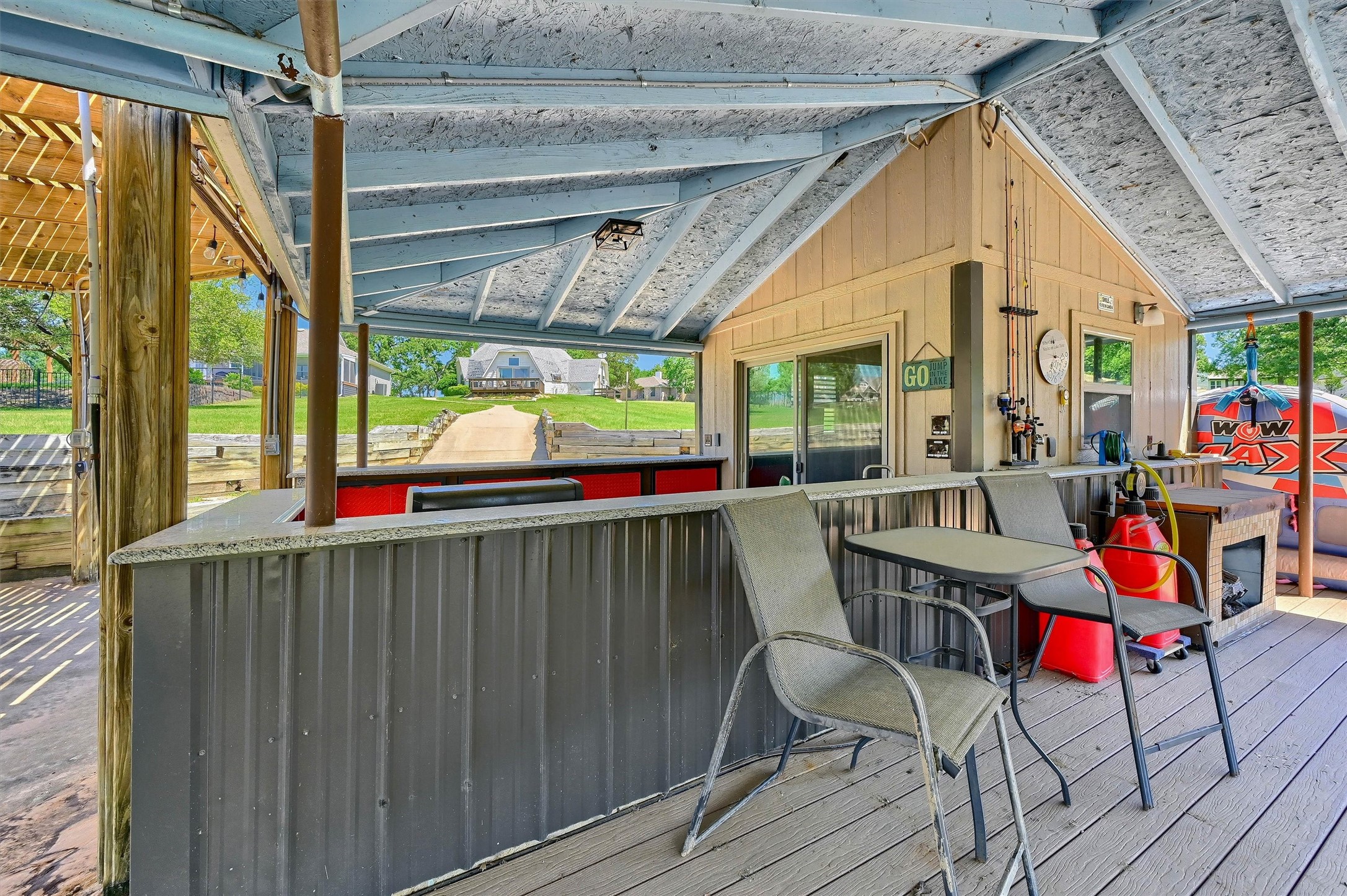 114 E Seminole Drive Lake Kiowa TX 76240