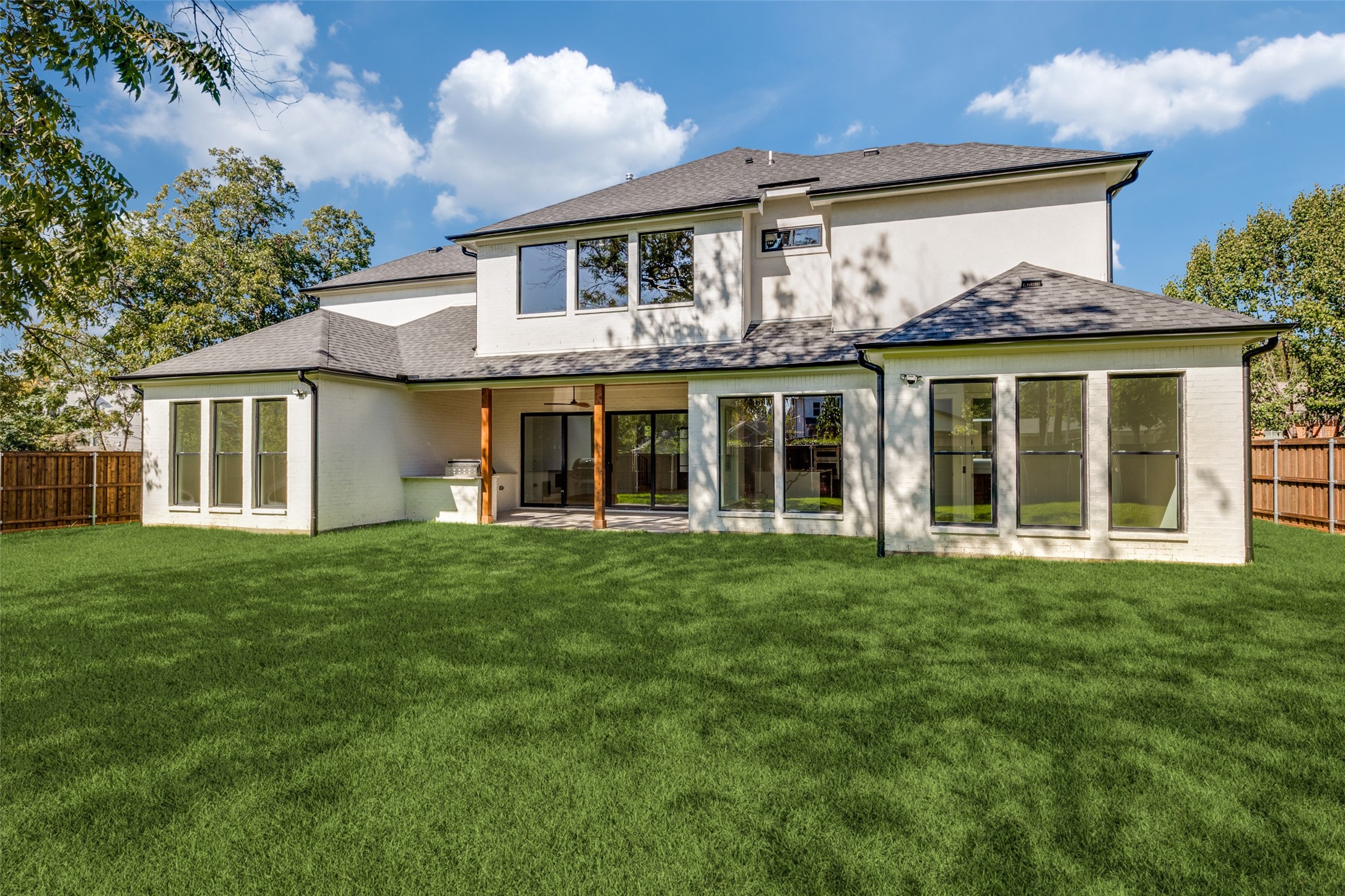 3842 Eaton Drive Dallas TX 75220