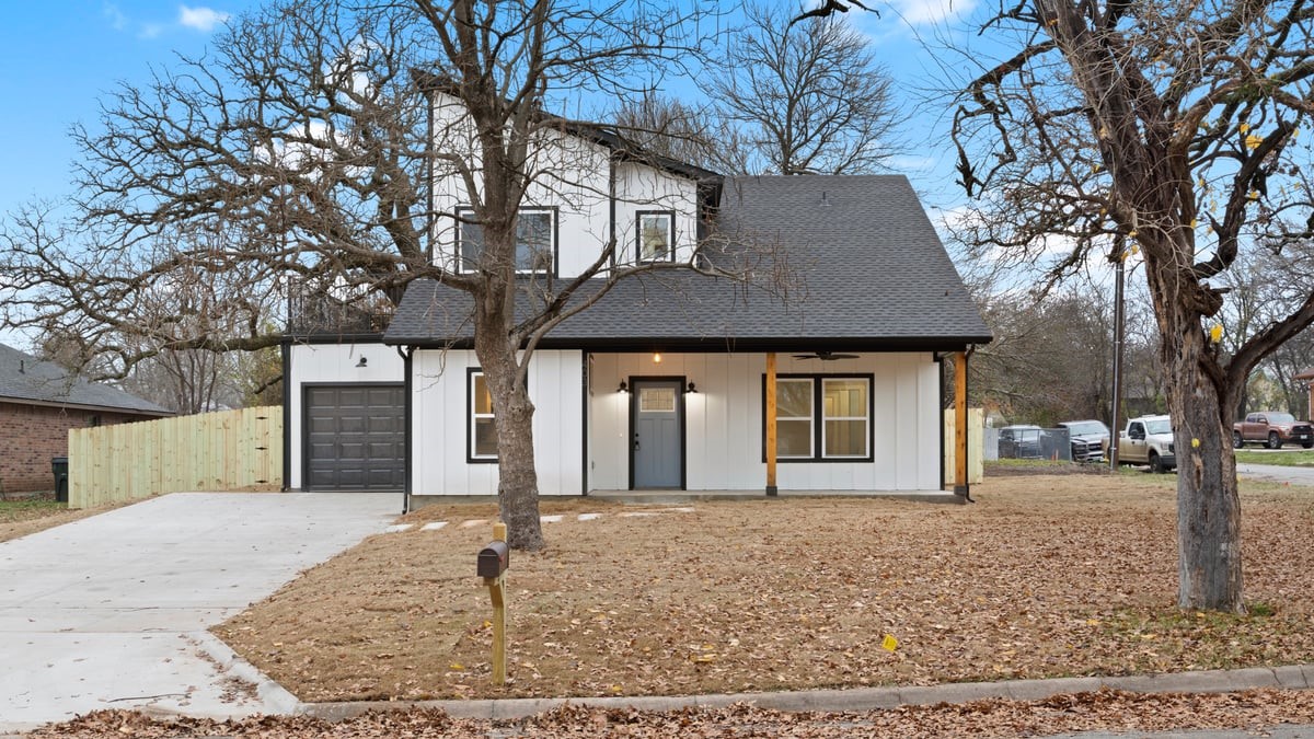 1228 S Rusk Street W Sherman TX 75090