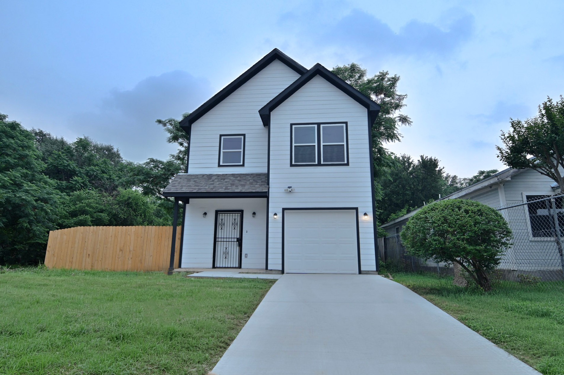 3922 Penelope Street Dallas TX 75210