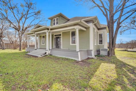 101 E Lamar Street Palmer TX 75152