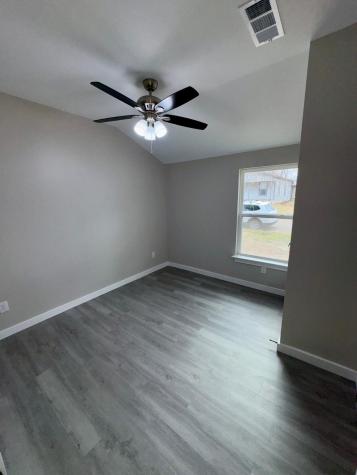 1844 W Houston Street Paris TX 75460