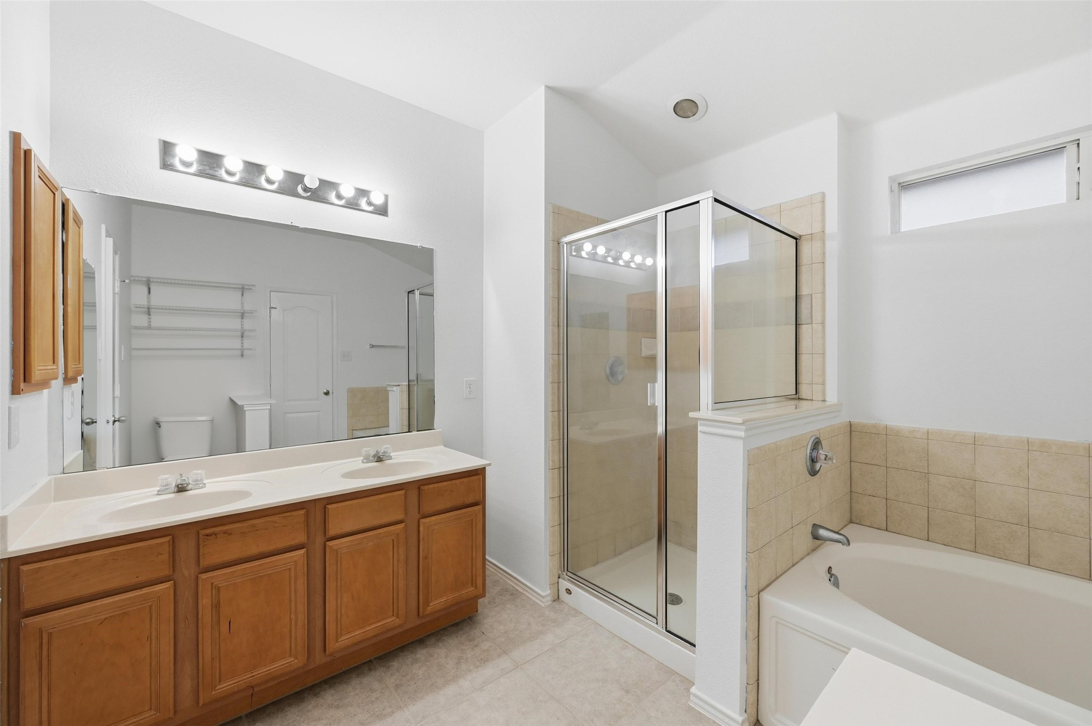 309 Moonlight Drive Euless TX 76039