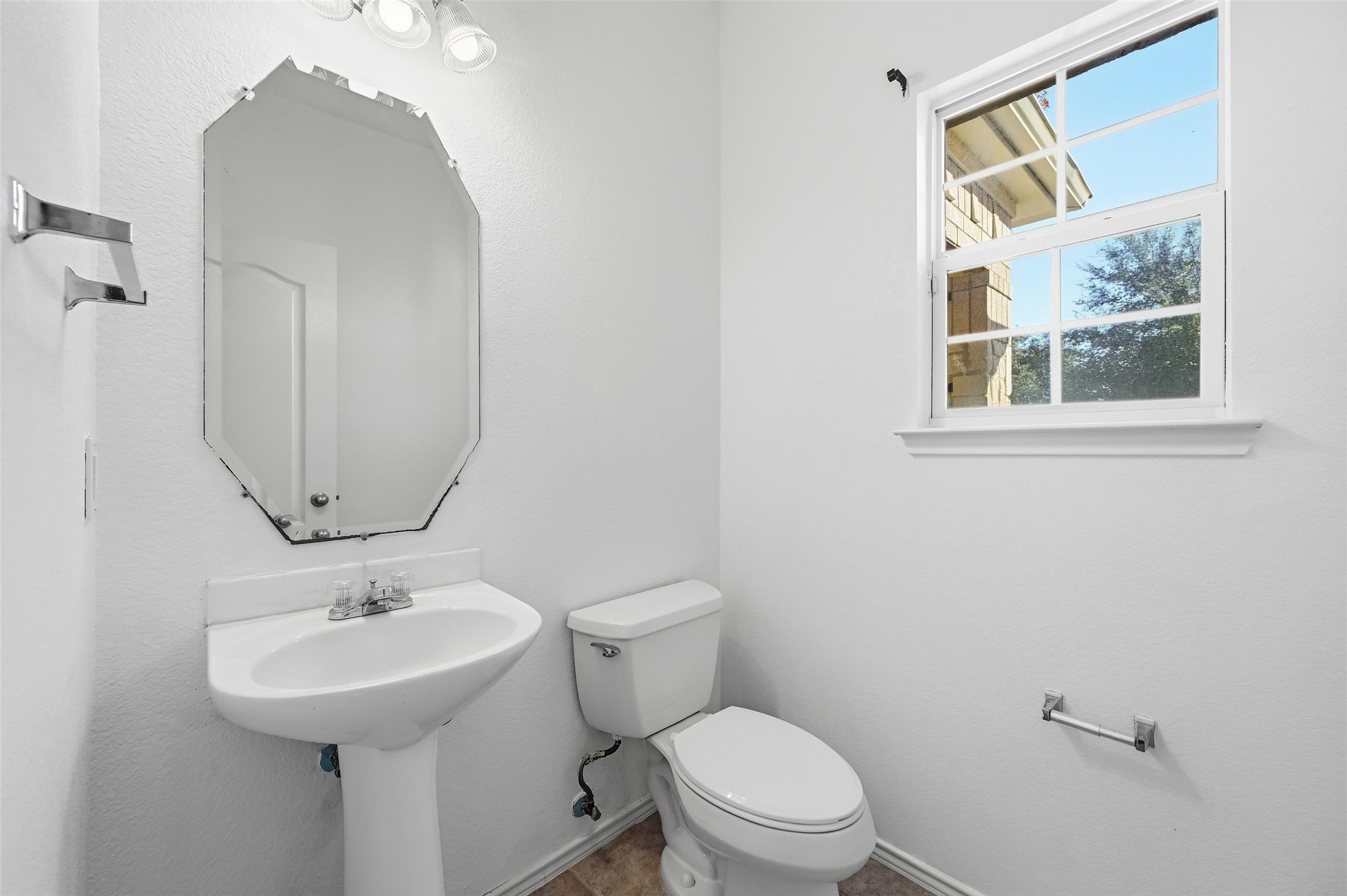 309 Moonlight Drive Euless TX 76039