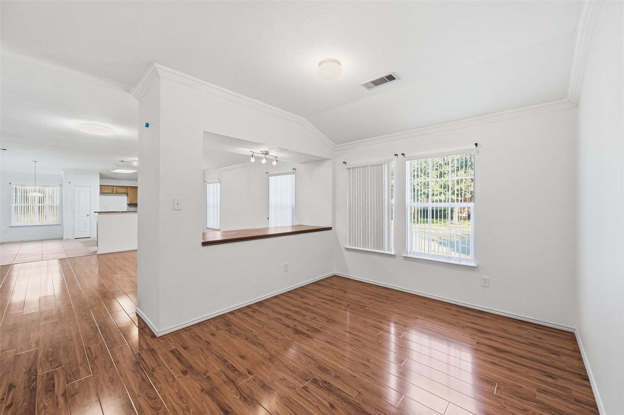 309 Moonlight Drive Euless TX 76039