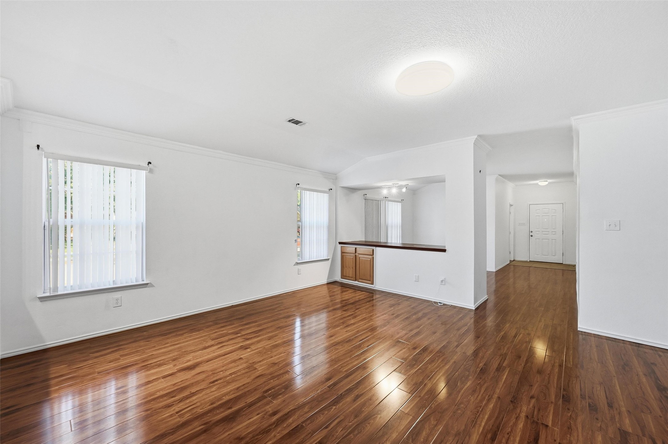 309 Moonlight Drive Euless TX 76039