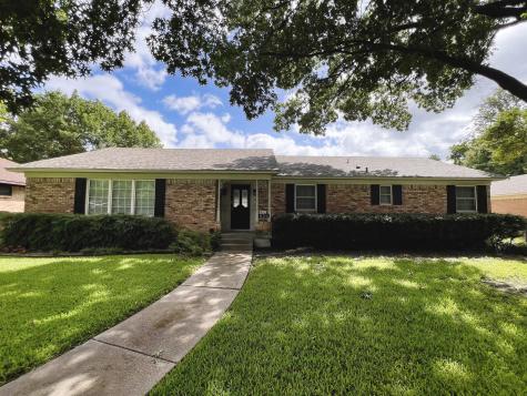 826 Sylvania Drive Dallas TX 75218