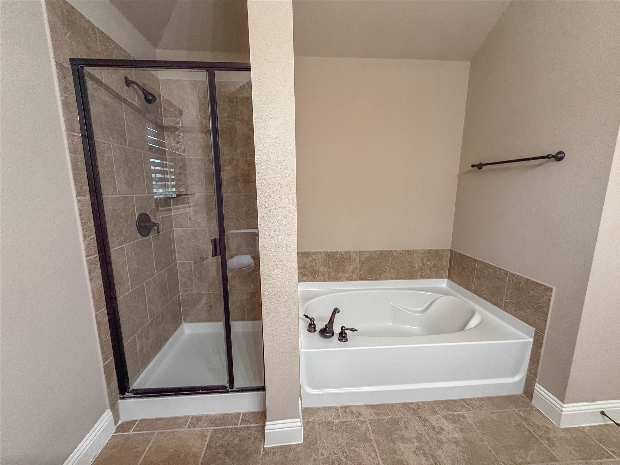 211 Range Road Waxahachie TX 75165